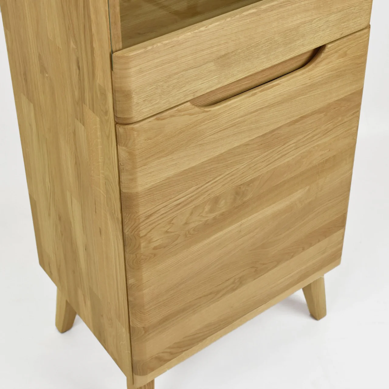 Armario Vitrina de madera maciza de roble Milan 1 | NordicStory - Image 9