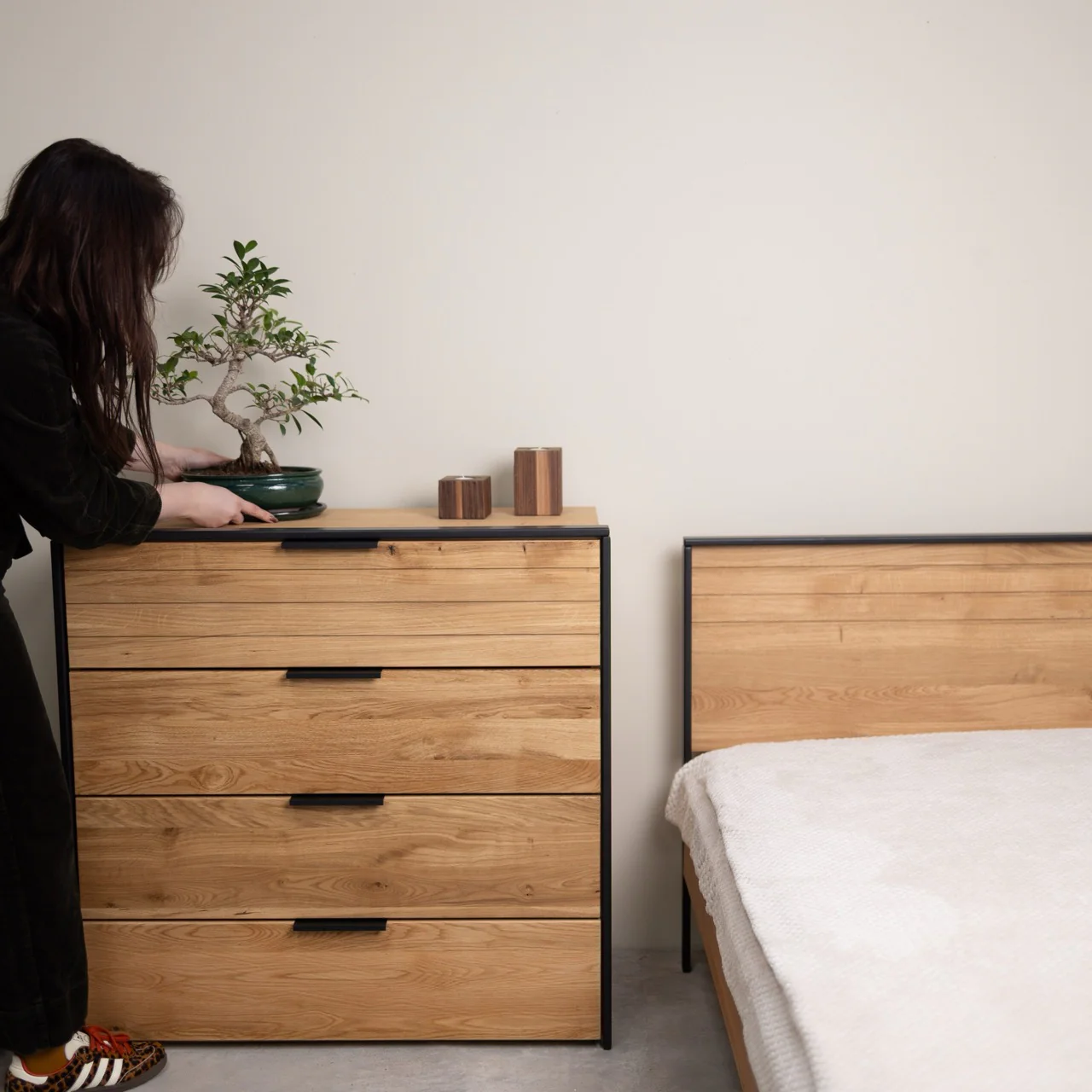 Cama de madera maciza roble Runa | NordicStory - Image 9