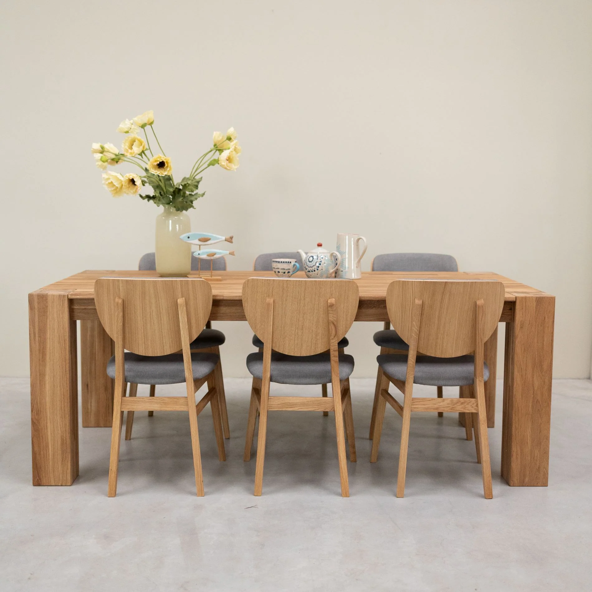 Mesa de comedor de madera maciza de roble Mauritz 3 | NordicStory - Image 9