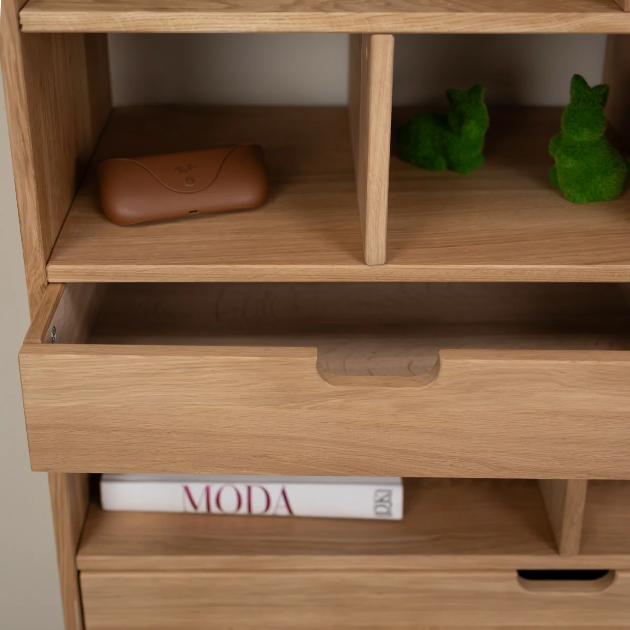 Estanteria Libreria de madera maciza de roble Escandi Atelier 3 | NordicStory - Image 4