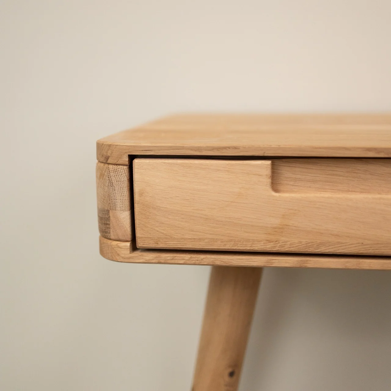 Mesa escritorio tocador de madera maciza de roble Escandi Atelier | NordicStory - Image 7