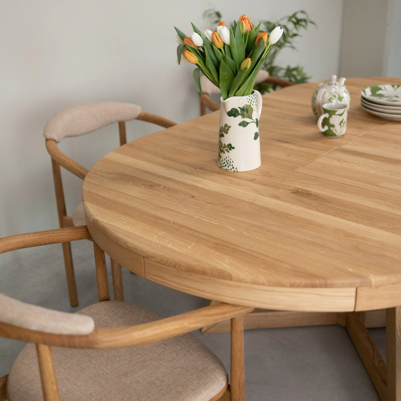 Mesa extensible de comedor de madera maciza de roble Escandi Atelier | NordicStory - Image 12