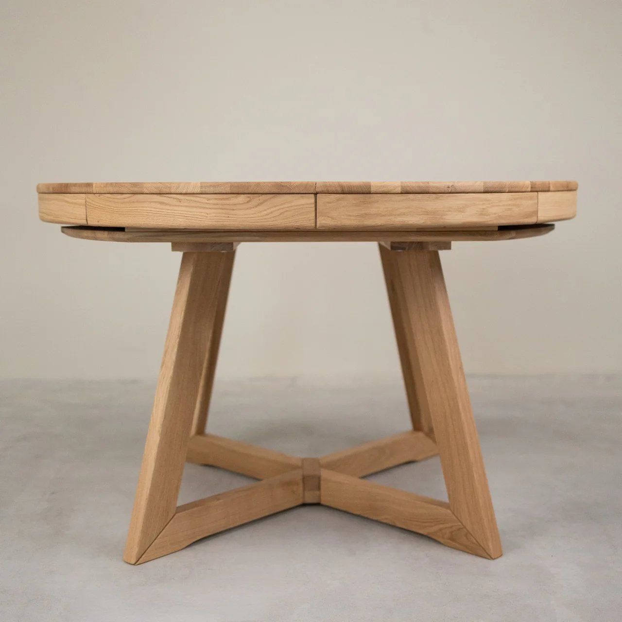 Mesa extensible de comedor de madera maciza de roble Escandi Atelier | NordicStory - Image 22