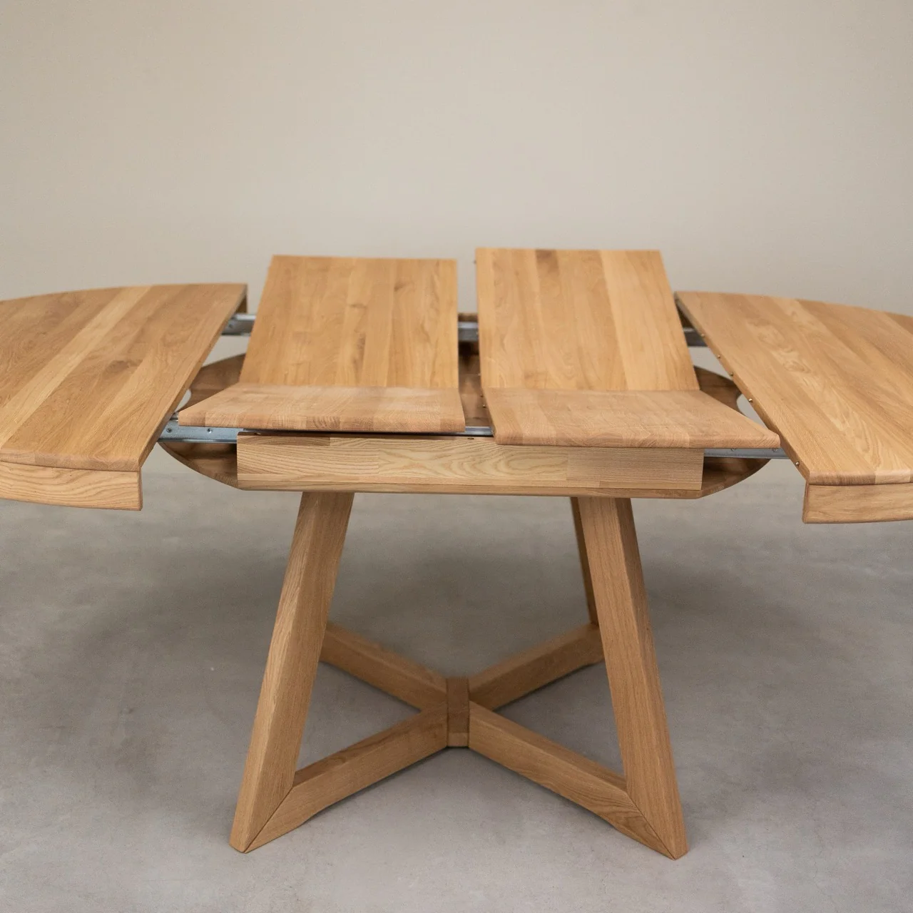Mesa extensible de comedor de madera maciza de roble Escandi Atelier | NordicStory - Image 3