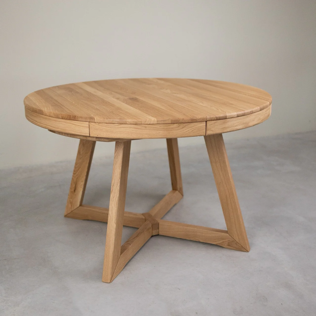Mesa extensible de comedor de madera maciza de roble Escandi Atelier | NordicStory - Image 9