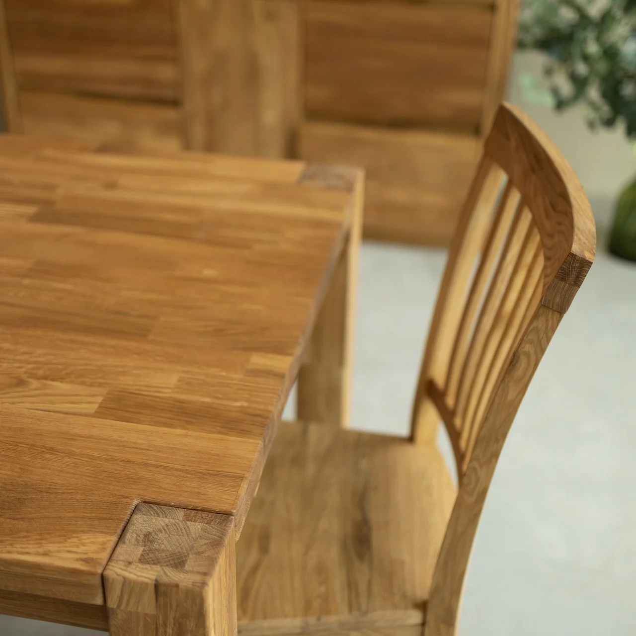 Mesa extensible de comedor de madera maciza de roble Mauritz 1 | NordicStory - Image 14