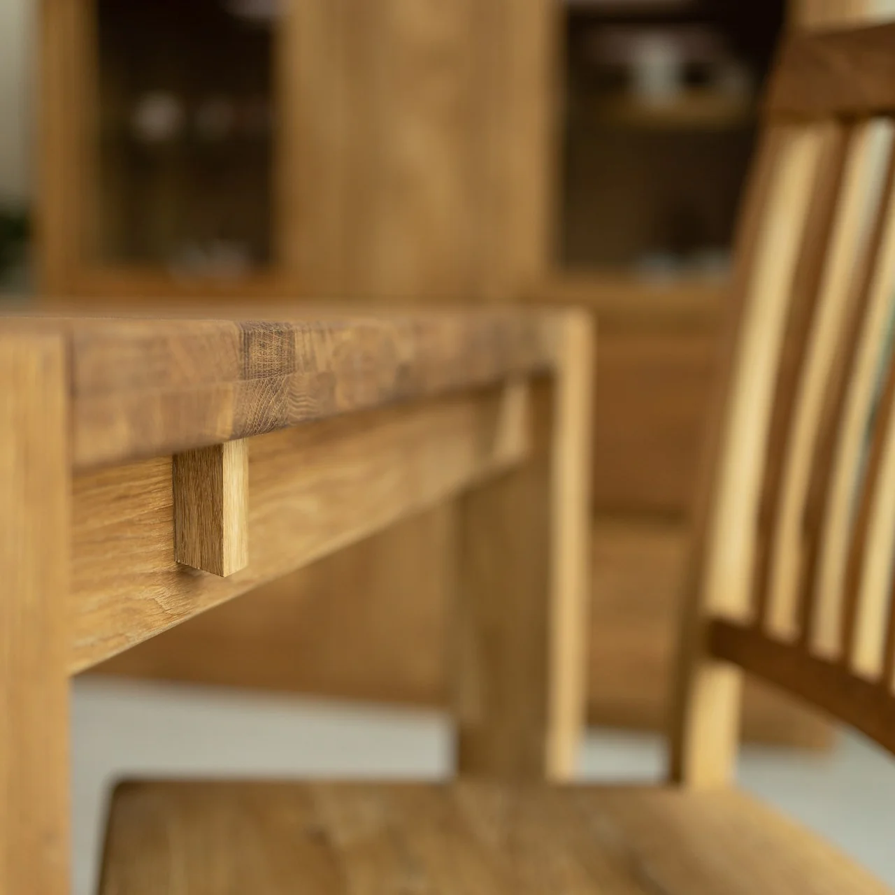 Mesa extensible de comedor de madera maciza de roble Mauritz 1 | NordicStory - Image 9