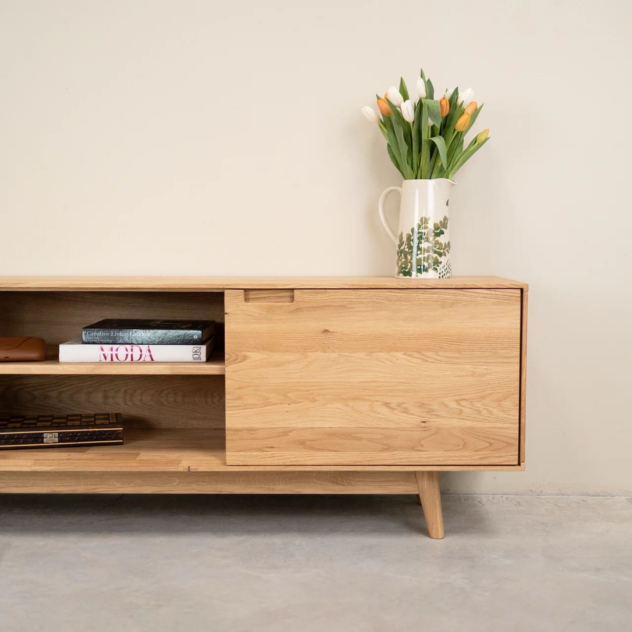 Mueble de TV de madera maciza de roble Escandi Atelier | NordicStory - Image 5