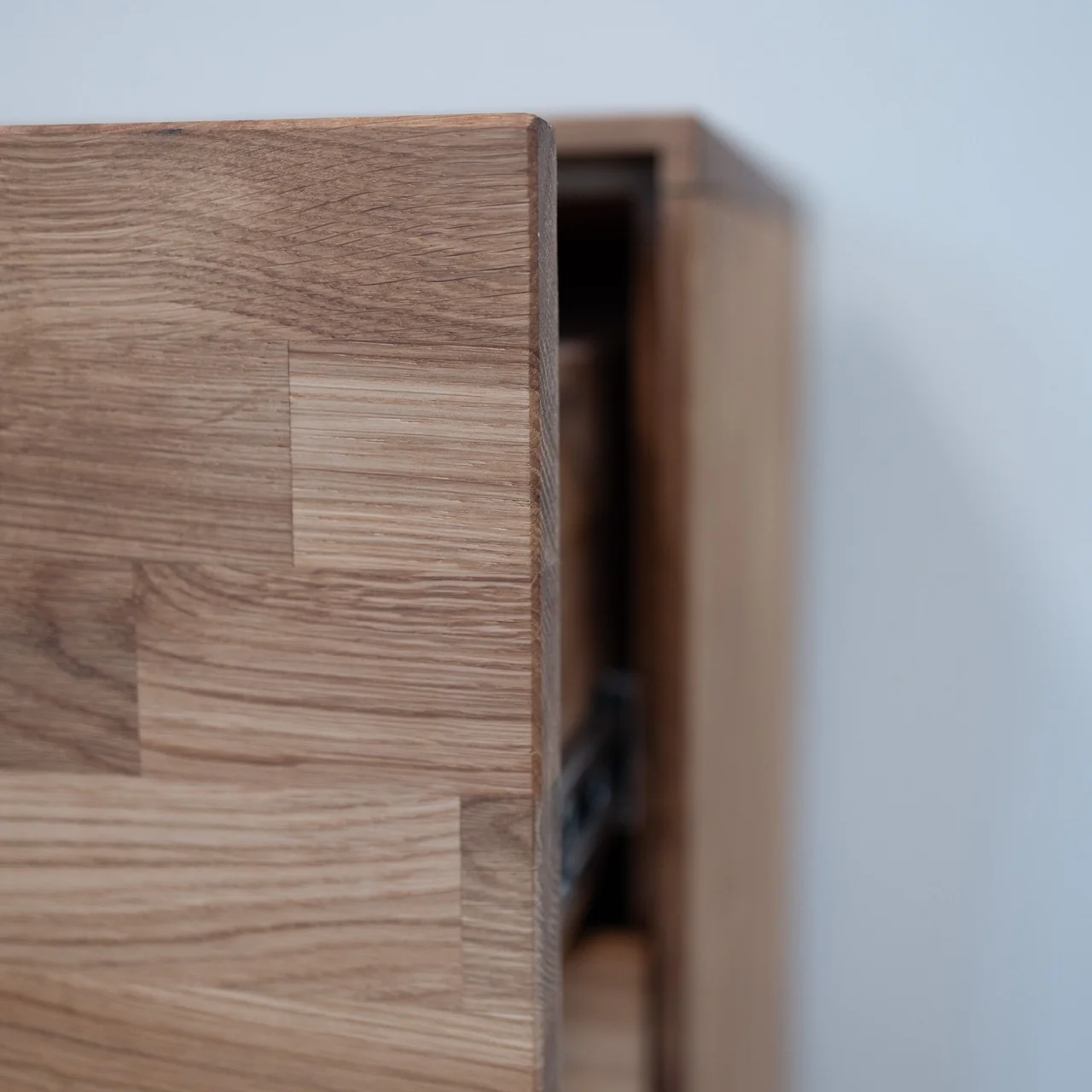 Aparador Cómoda de madera maciza roble Escandi 4 | NordicStory - Image 11