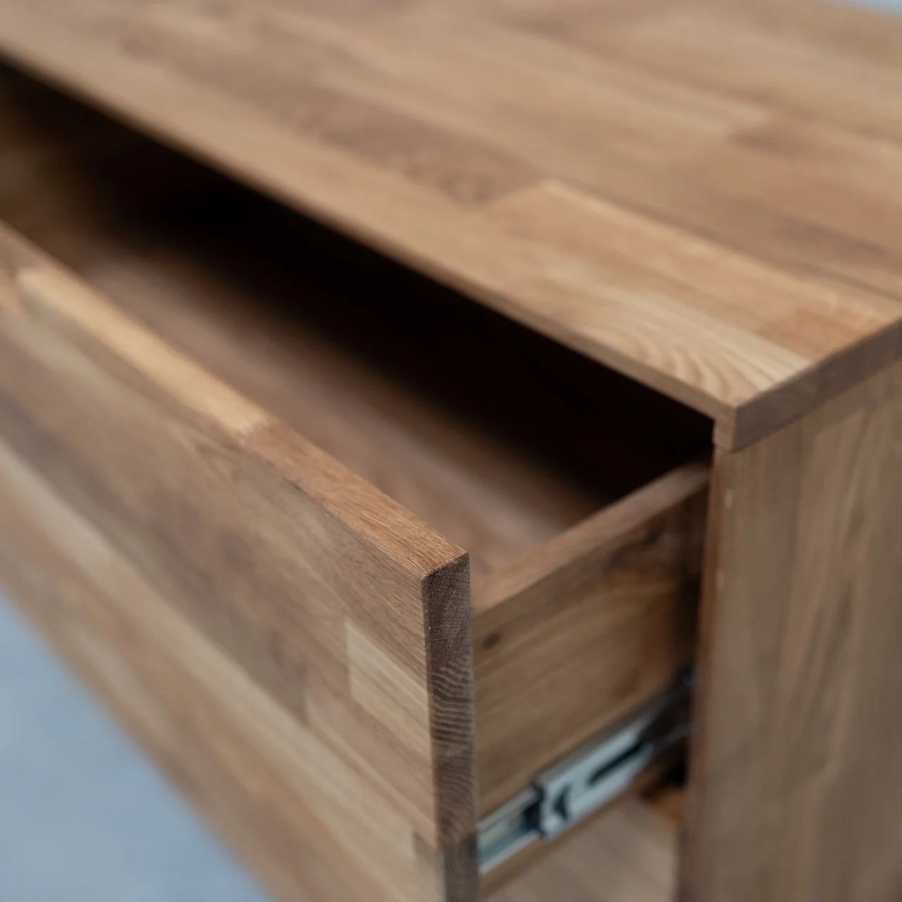 Aparador Cómoda de madera maciza roble Escandi 4 | NordicStory - Image 8