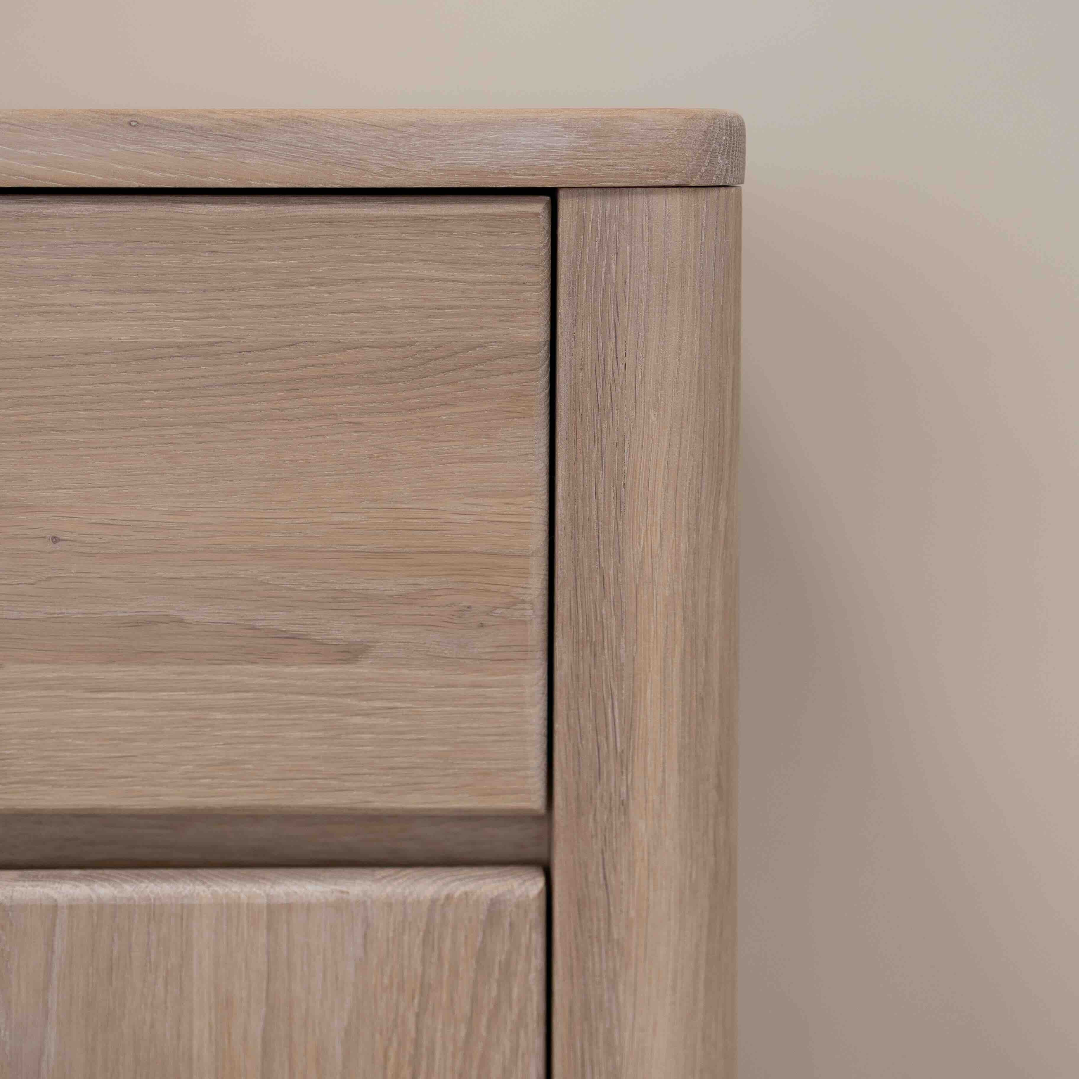 Aparador Cómoda de madera maciza de roble Elsa 2 | NordicStory - Image 6