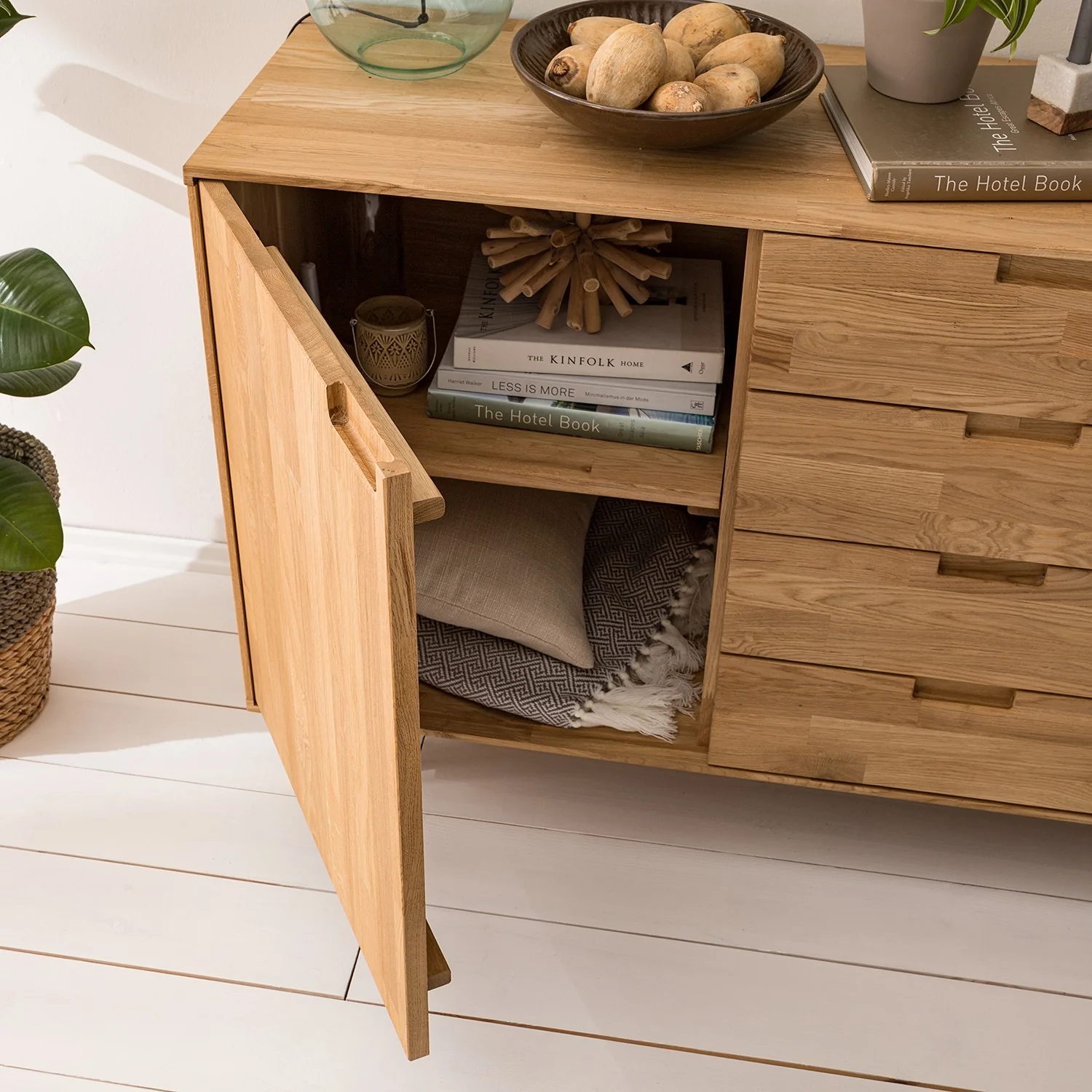 Aparador Cómoda de madera maciza roble Escandi 3 | NordicStory - Image 14