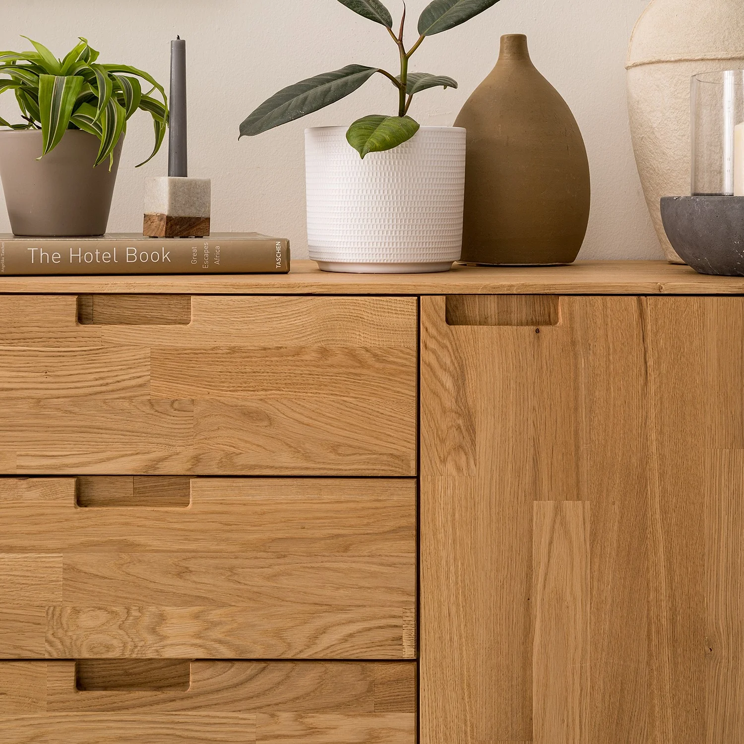 Aparador Cómoda de madera maciza roble Escandi 3 | NordicStory - Image 9