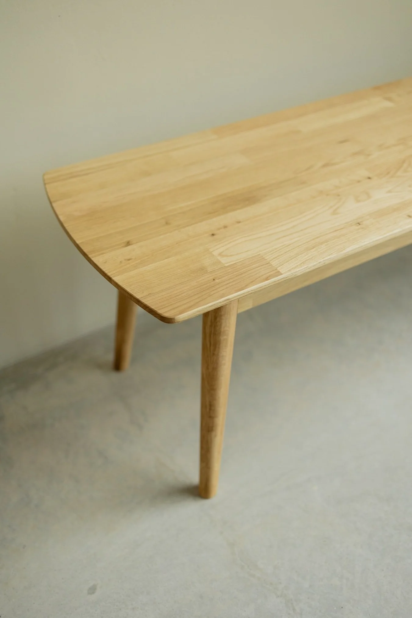 Banco de madera maciza de roble Escandi | NordicStory - Image 5