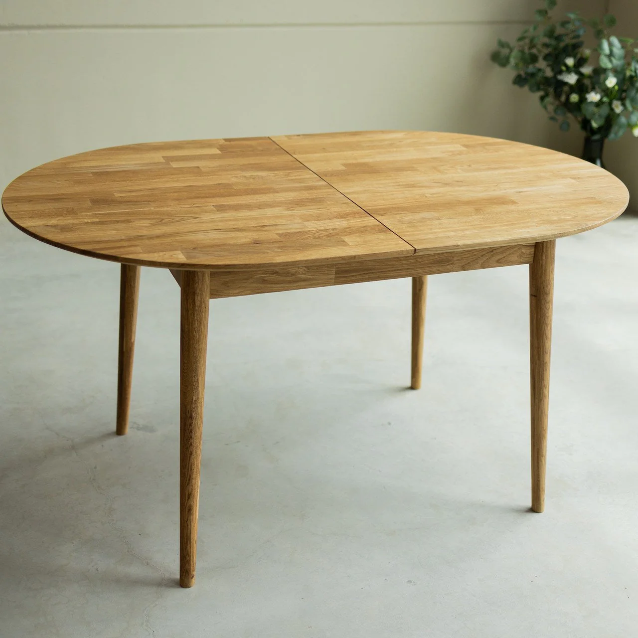 Conjunto mesa de madera maciza Escandi y 4 sillas Diana - Image 10