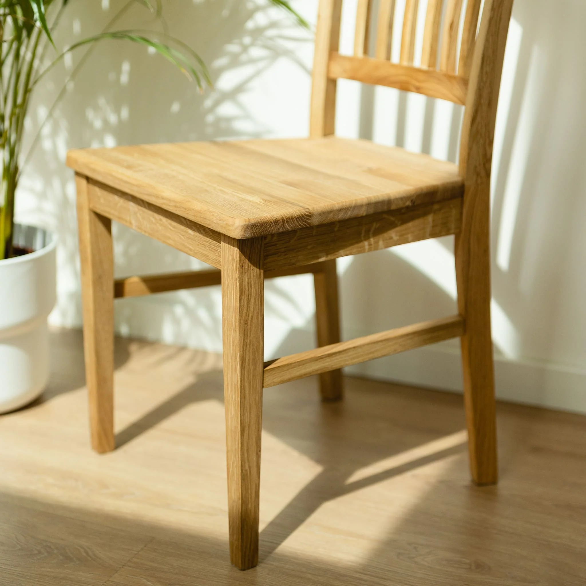 Conjunto mesa de madera maciza Ontario y 6 sillas Provance | NordicStory - Image 13