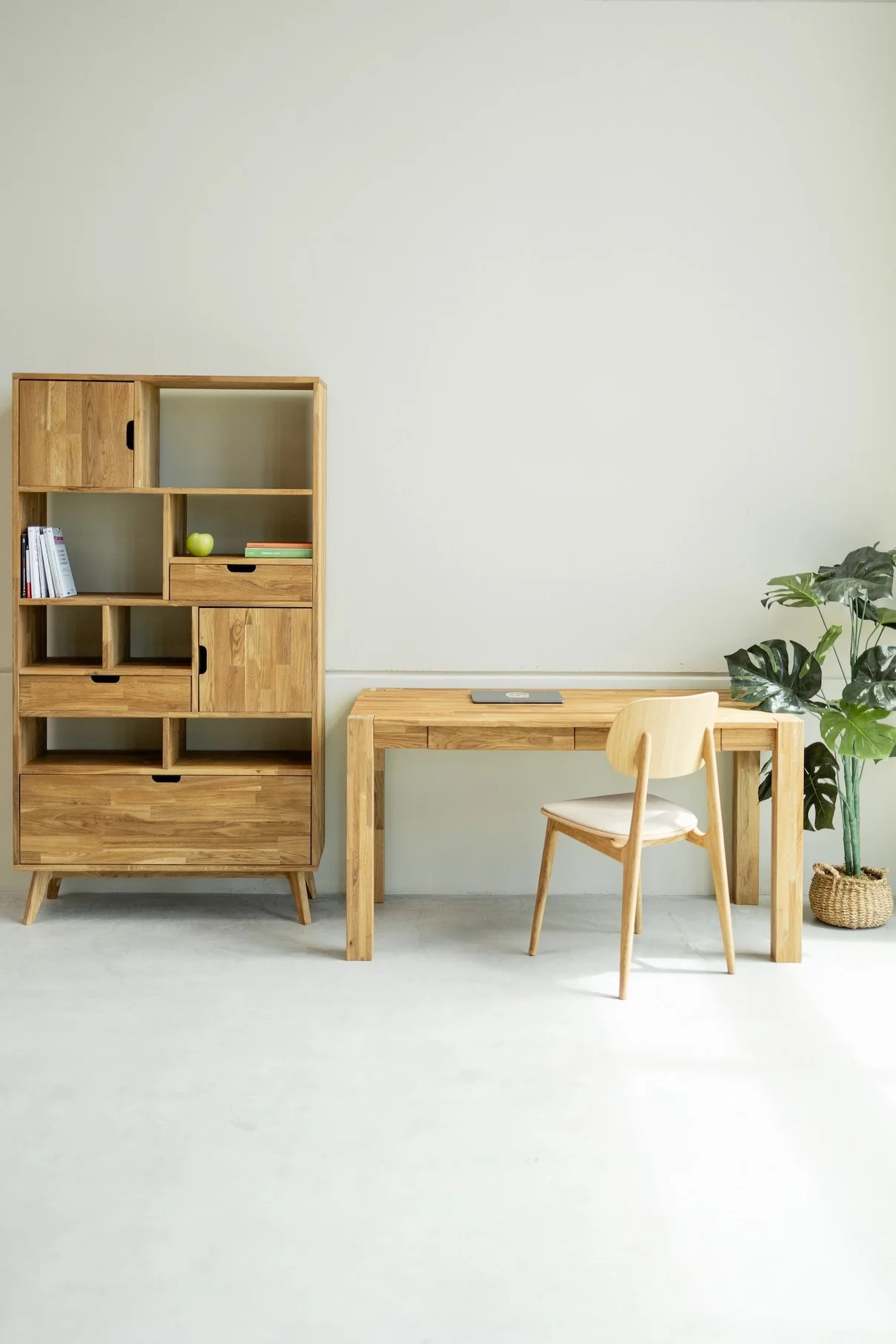 Estanteria Libreria de madera maciza de roble Escandi 3 | NordicStory - Image 8