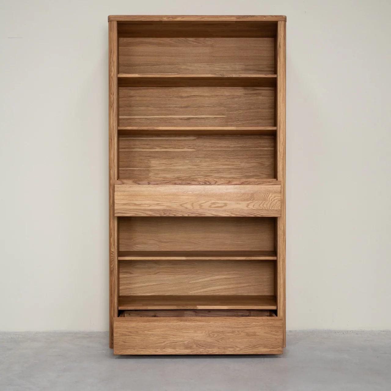 Libreria Estanteria de pared con 2 cajones de madera maciza de roble Elsa 2 | NordicStory - Image 7