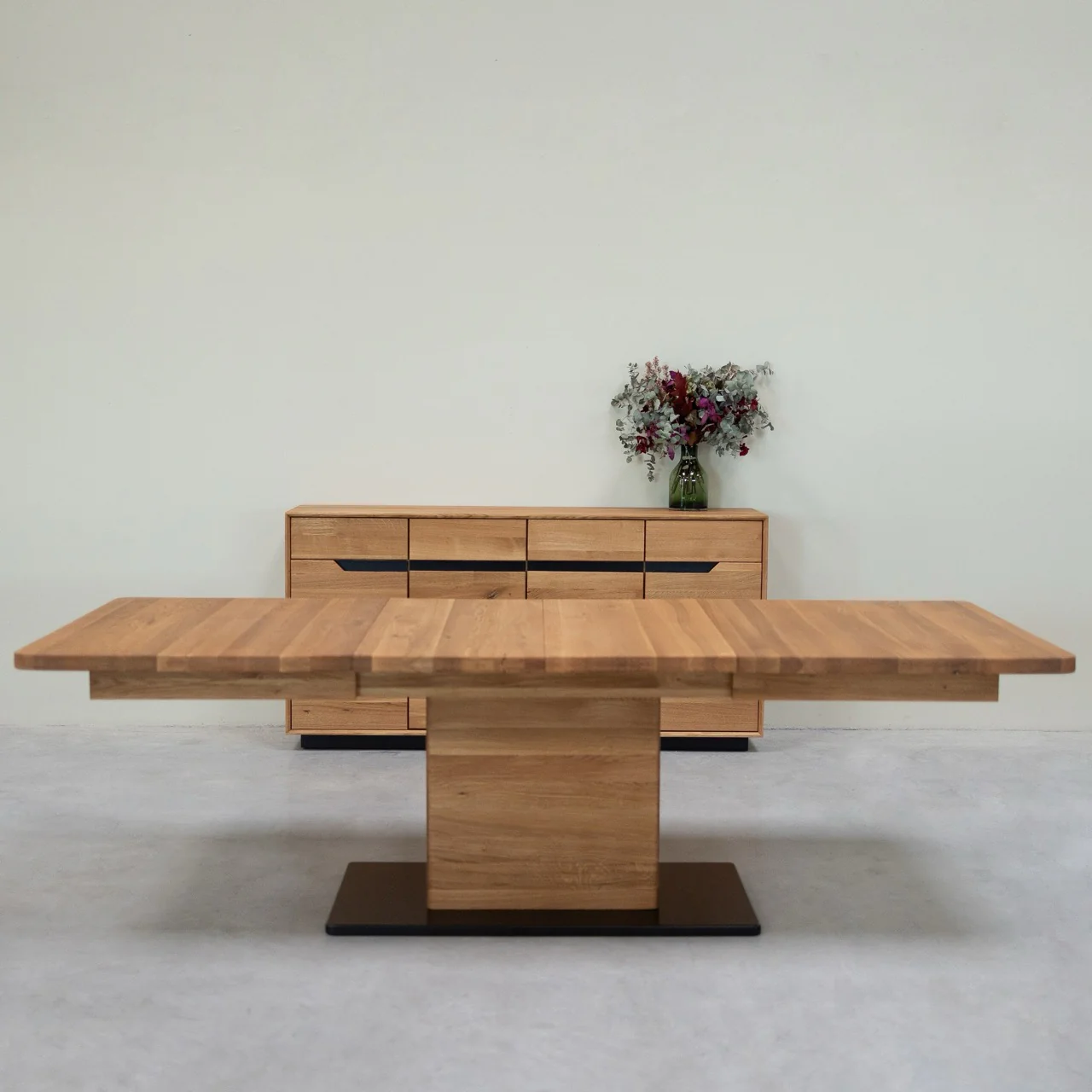 Mesa de comedor extensible de madera maciza roble Bremen | NordicStory - Image 2