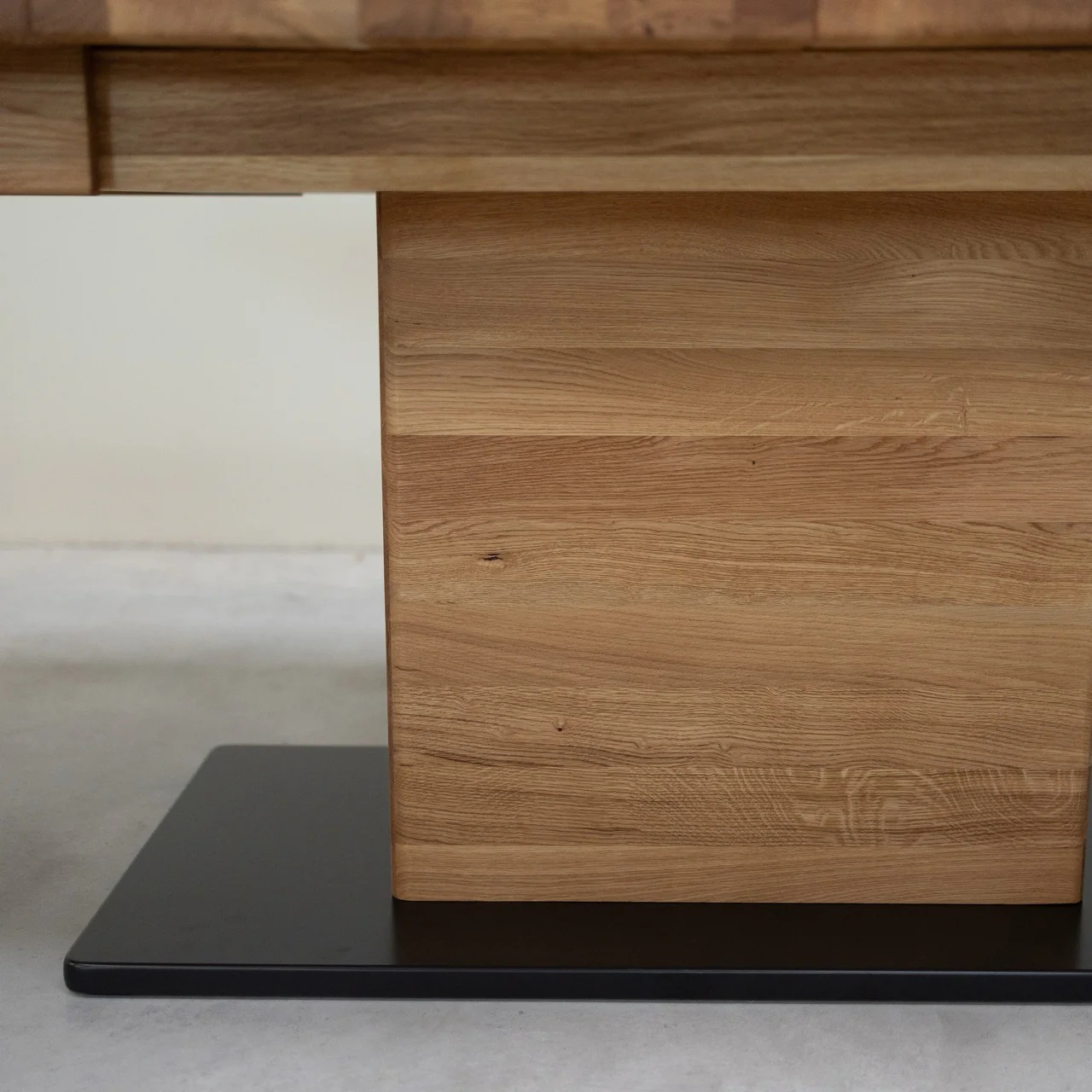 Mesa de comedor extensible de madera maciza roble Bremen | NordicStory - Image 5