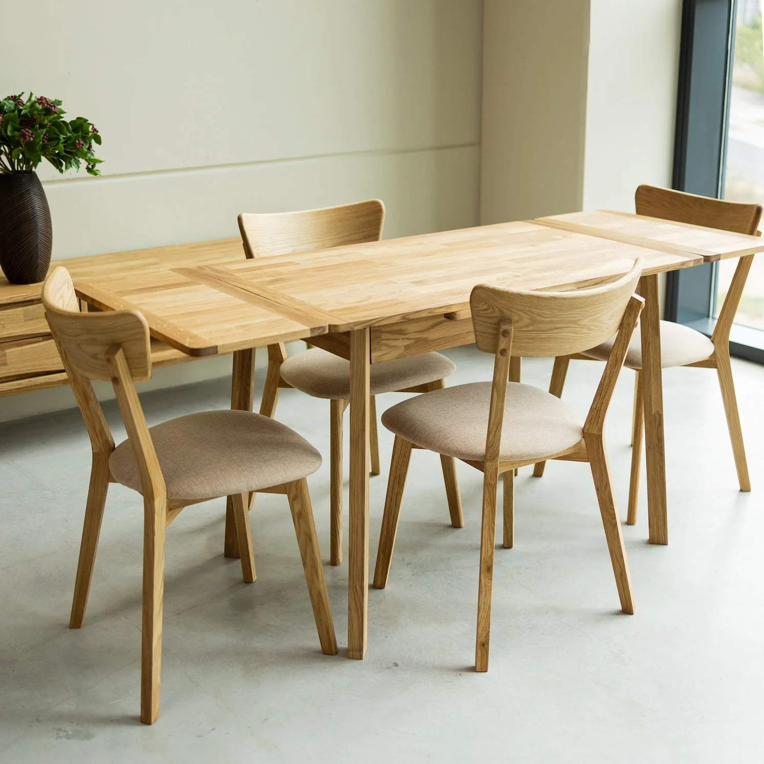 Mesa extensible de comedor de madera maciza de roble Mini 1 | NordicStory - Image 12