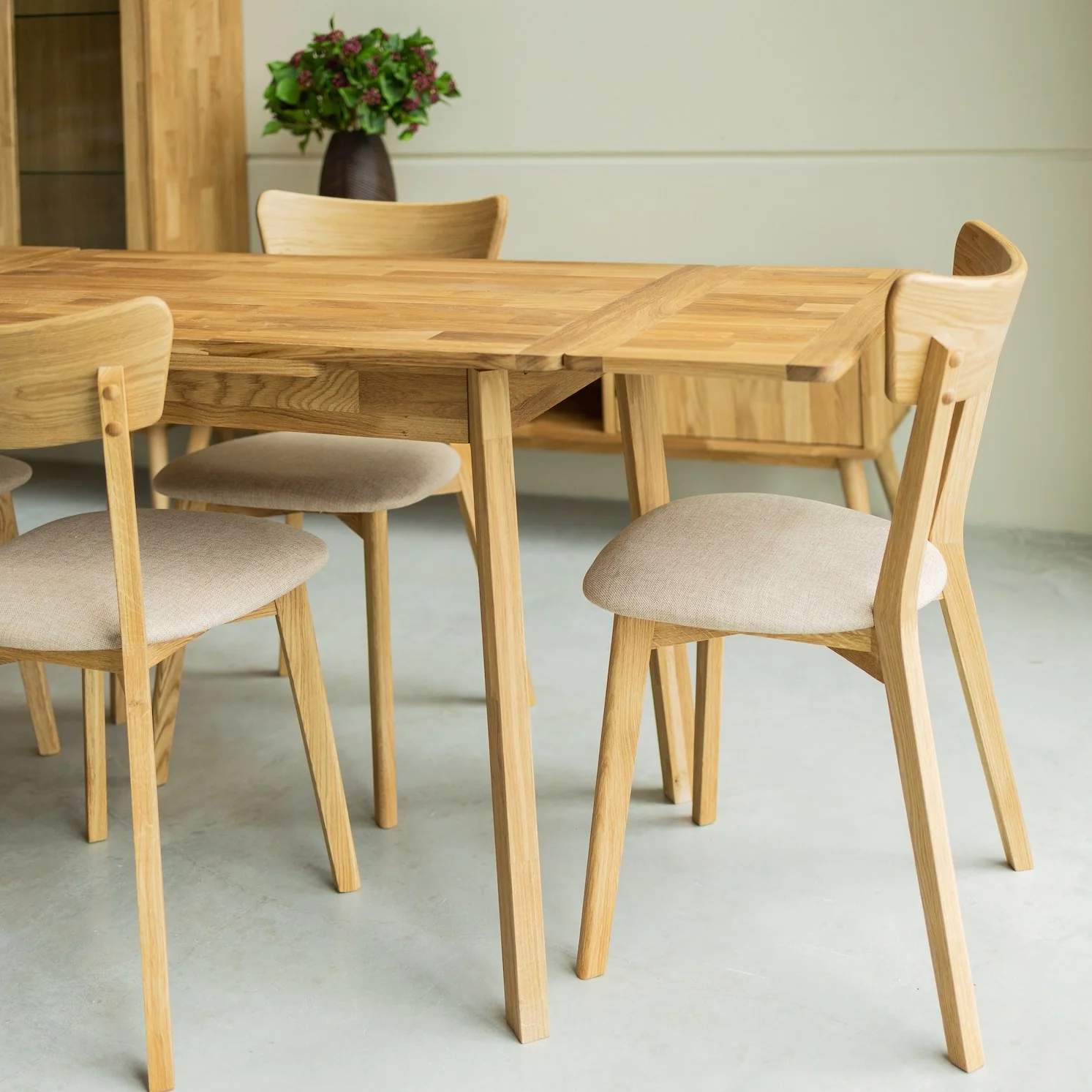 Mesa extensible de comedor de madera maciza de roble Mini 1 | NordicStory - Image 8
