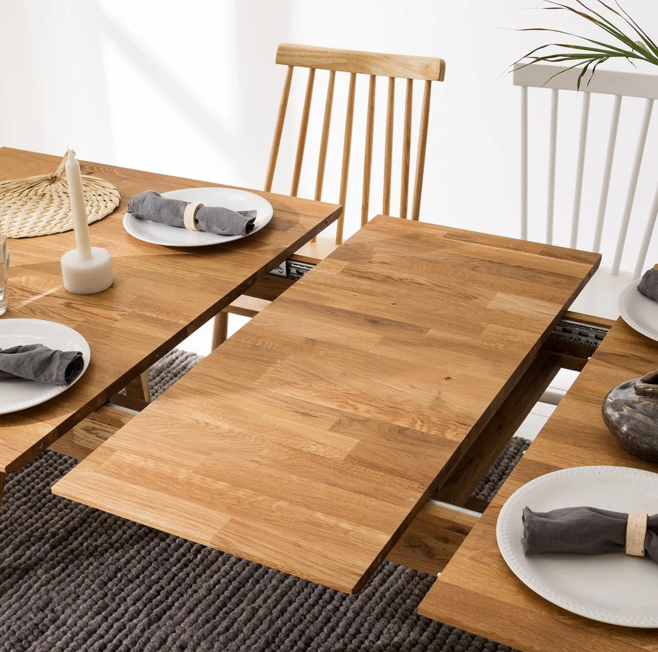 Mesa de comedor rectangular y extensible de madera maciza de roble Escandi | NordicStory - Image 2
