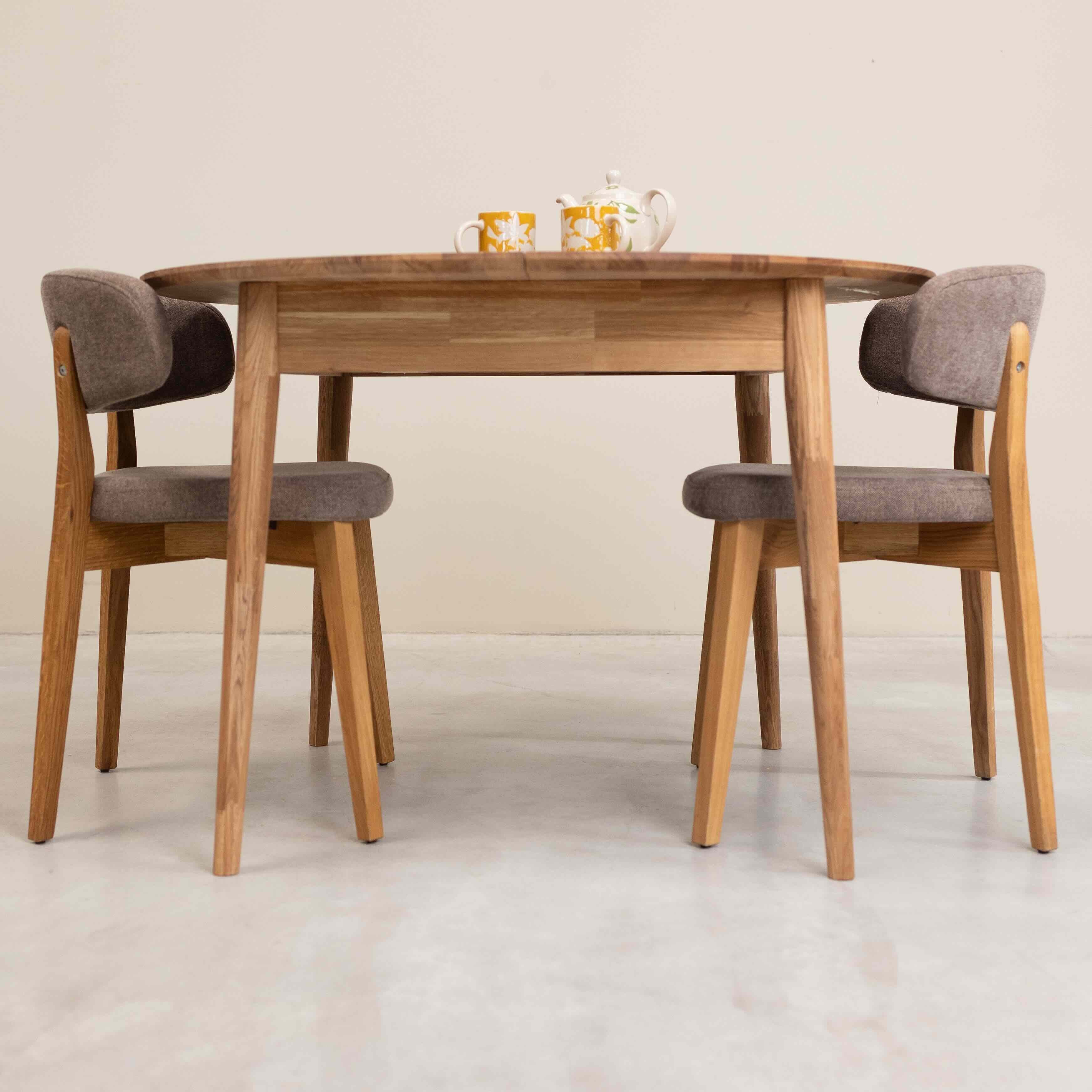 Mesa de comedor redonda y extensible de madera maciza de roble Escandi 5 | NordicStory - Image 7