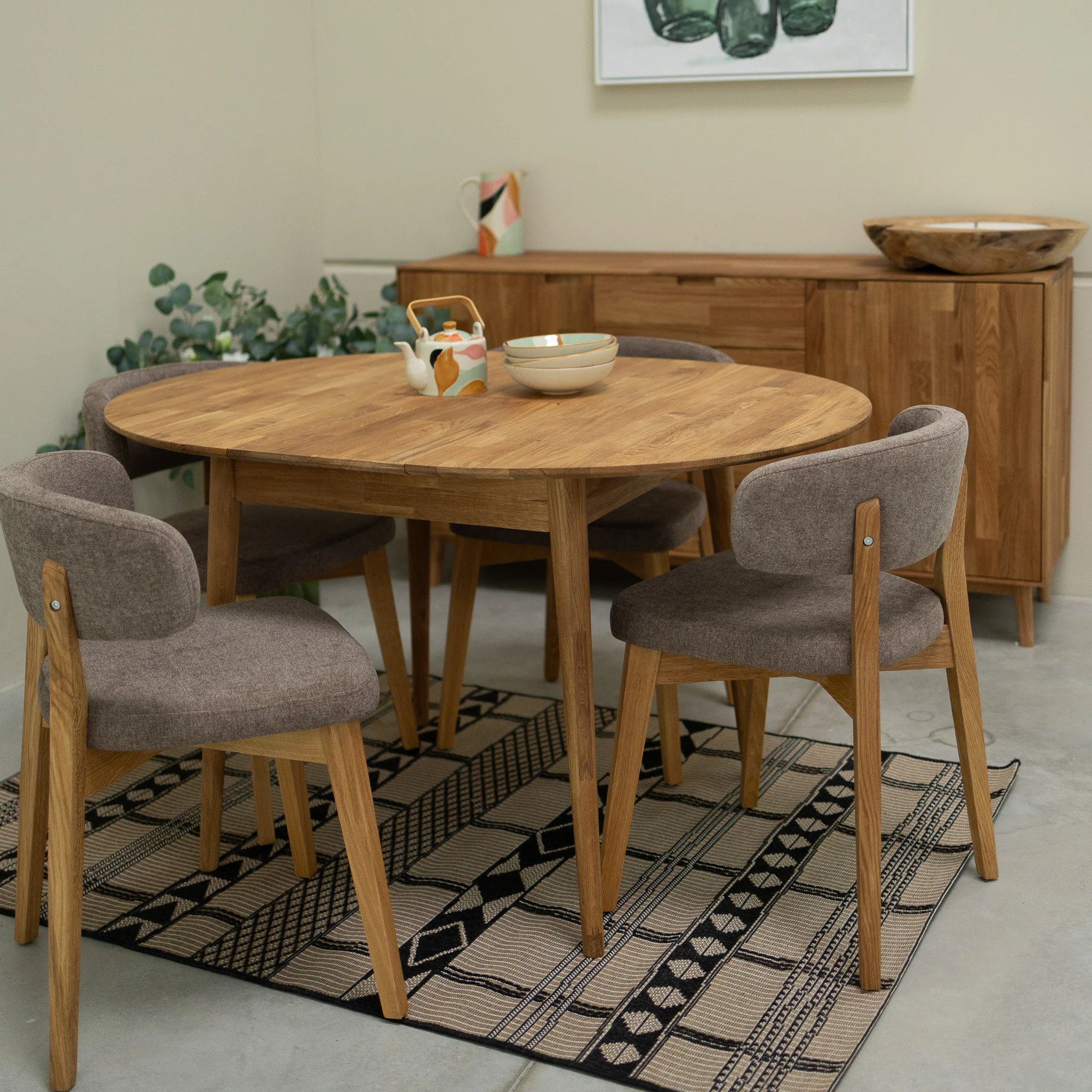 Mesa de comedor redonda y extensible de madera maciza de roble Escandi 6 | NordicStory - Image 6