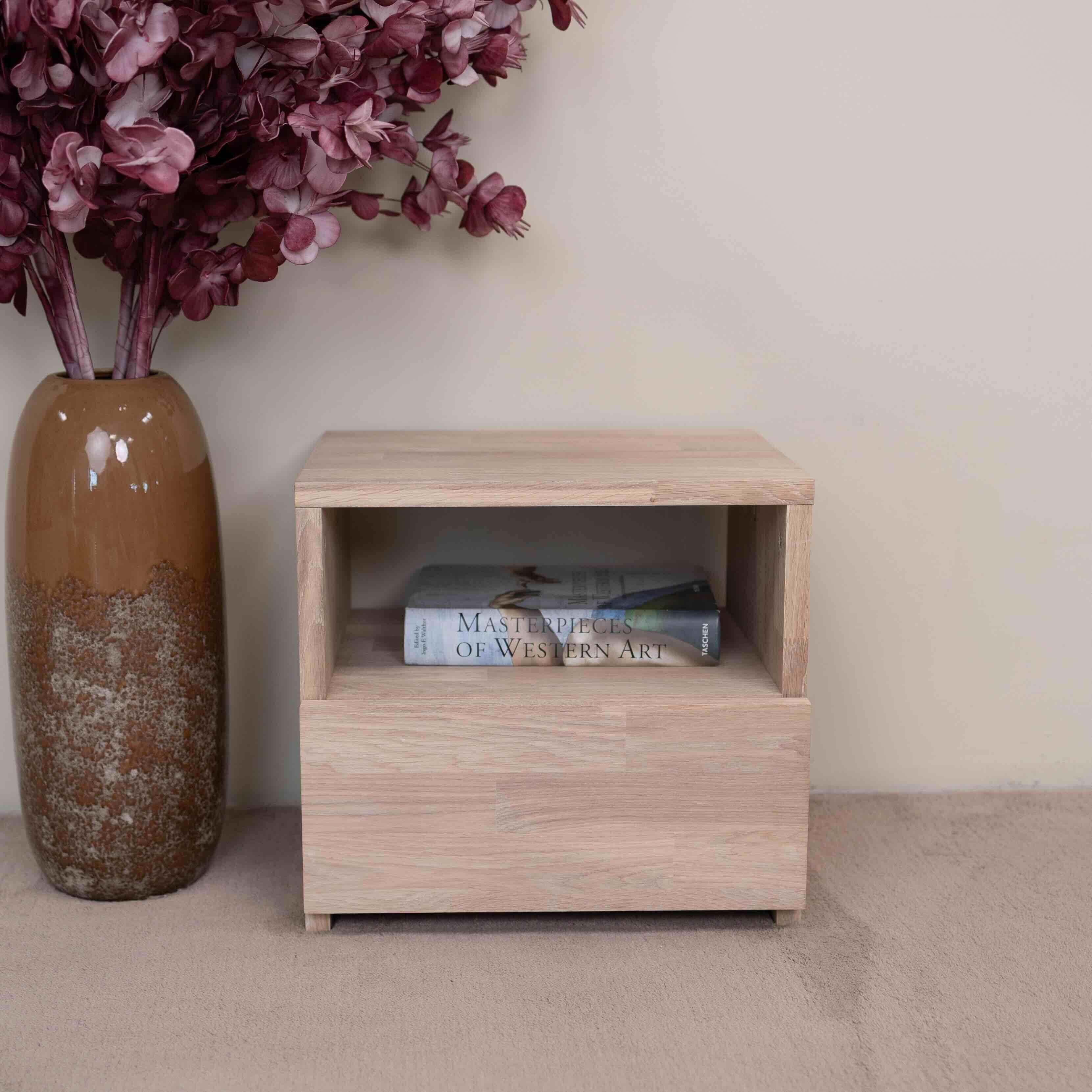 Mesita de noche de madera maciza de roble Denmark | NordicStory - Image 11