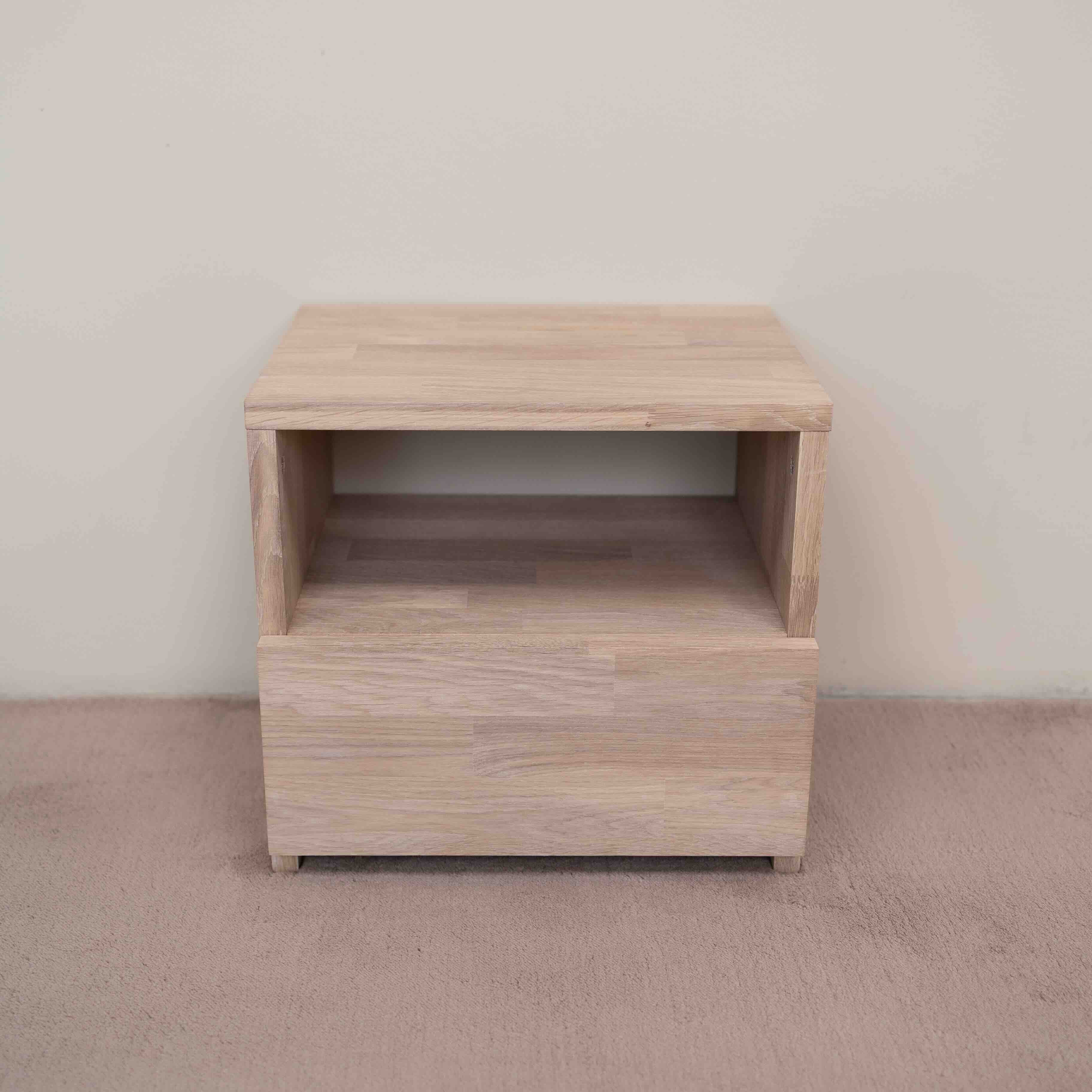 Mesita de noche de madera maciza de roble Denmark | NordicStory - Image 12