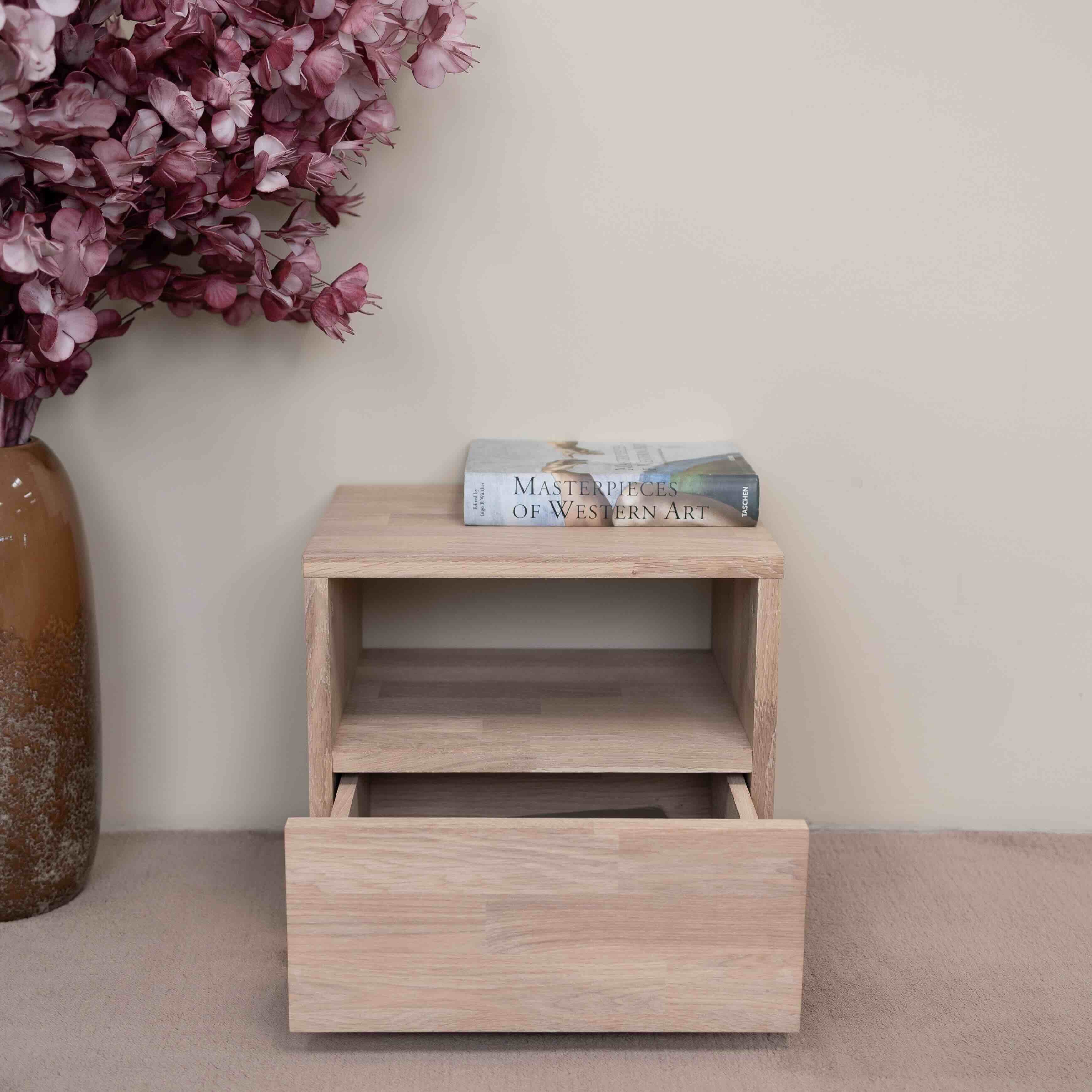 Mesita de noche de madera maciza de roble Denmark | NordicStory - Image 15
