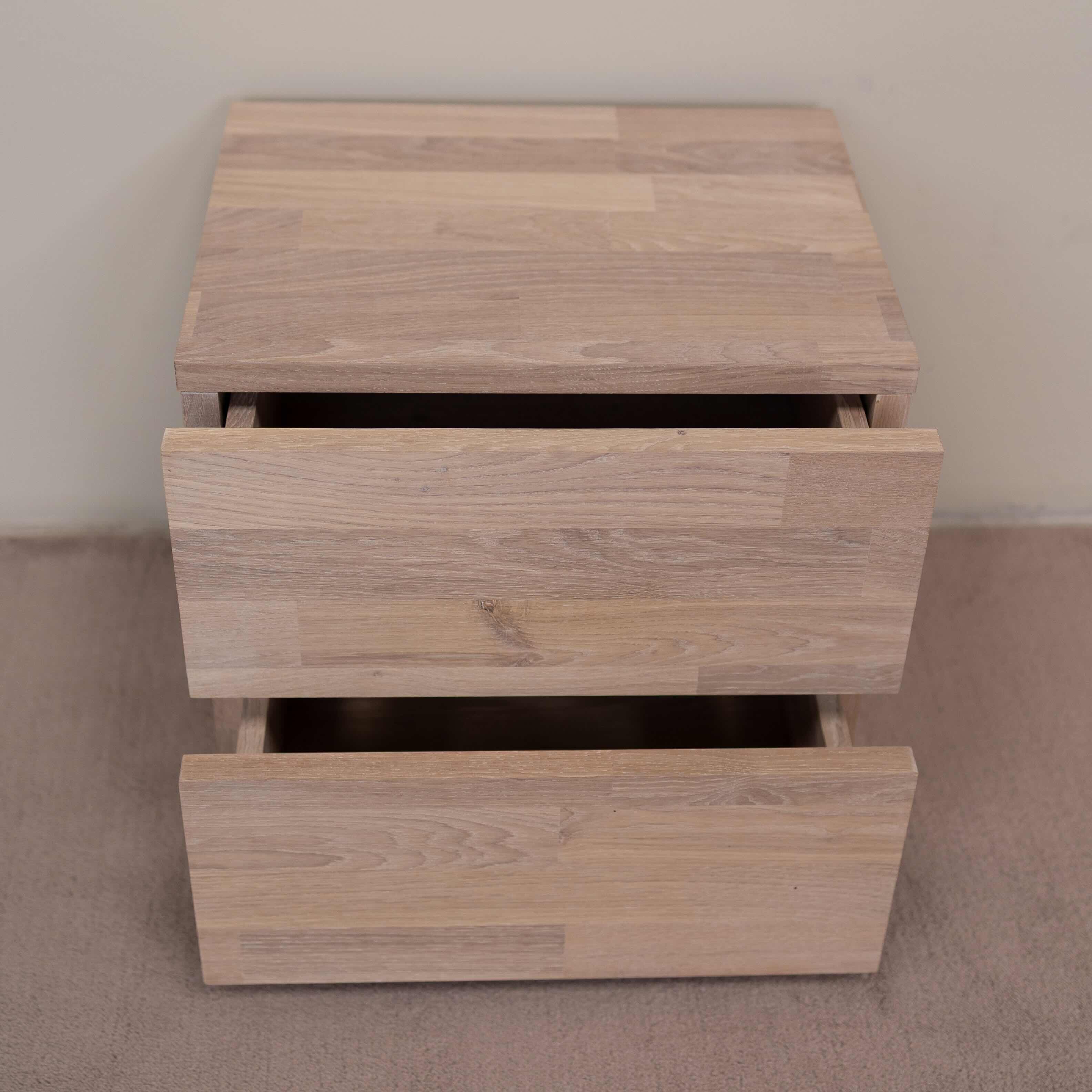 Mesita de noche de madera maciza de roble Denmark 2 | NordicStory - Image 8