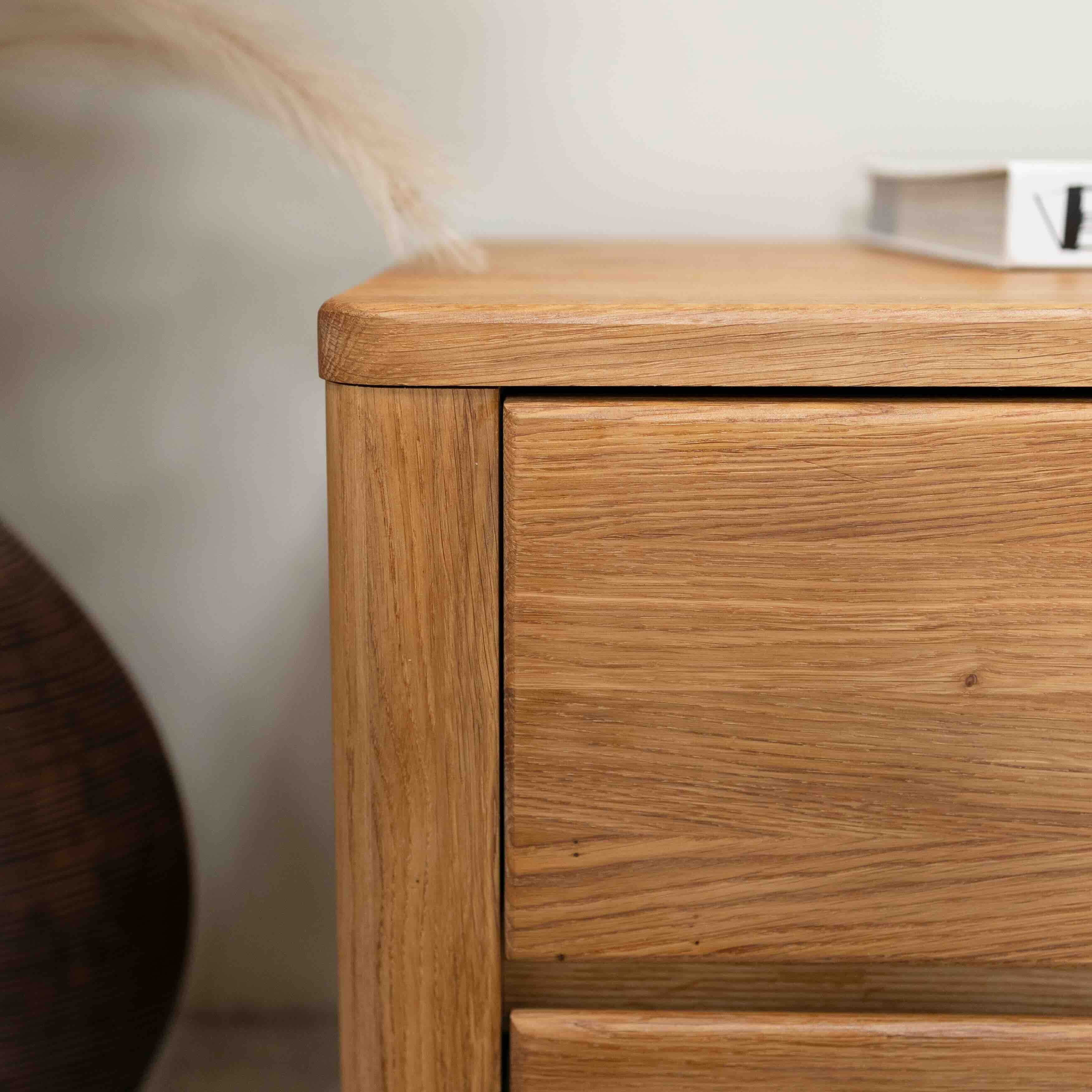 Mesa de noche de madera maciza de roble Elsa | NordicStory - Image 6