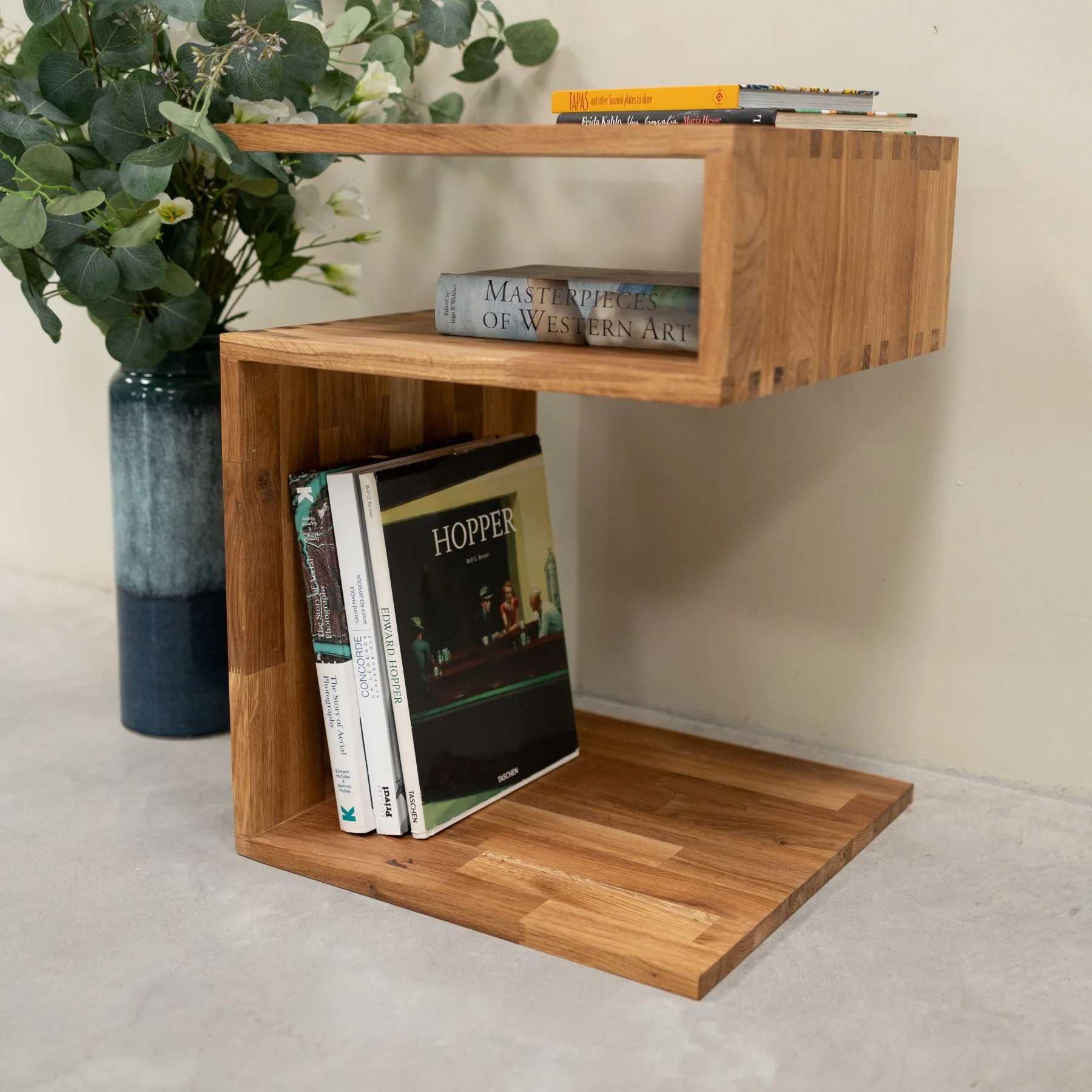 Mesa auxiliar de madera maciza de roble Sofi | NordicStory - Image 3