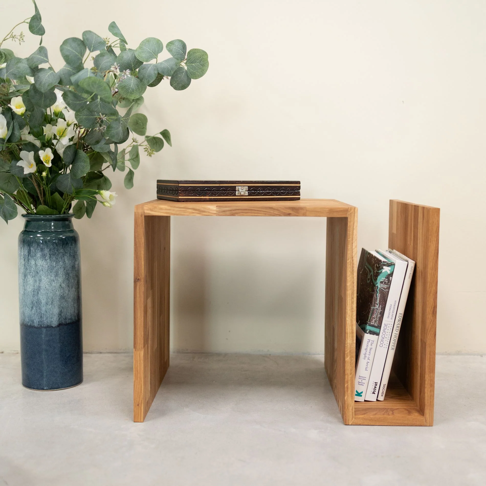 Mesa auxiliar de madera maciza de roble Sofi | NordicStory - Image 8