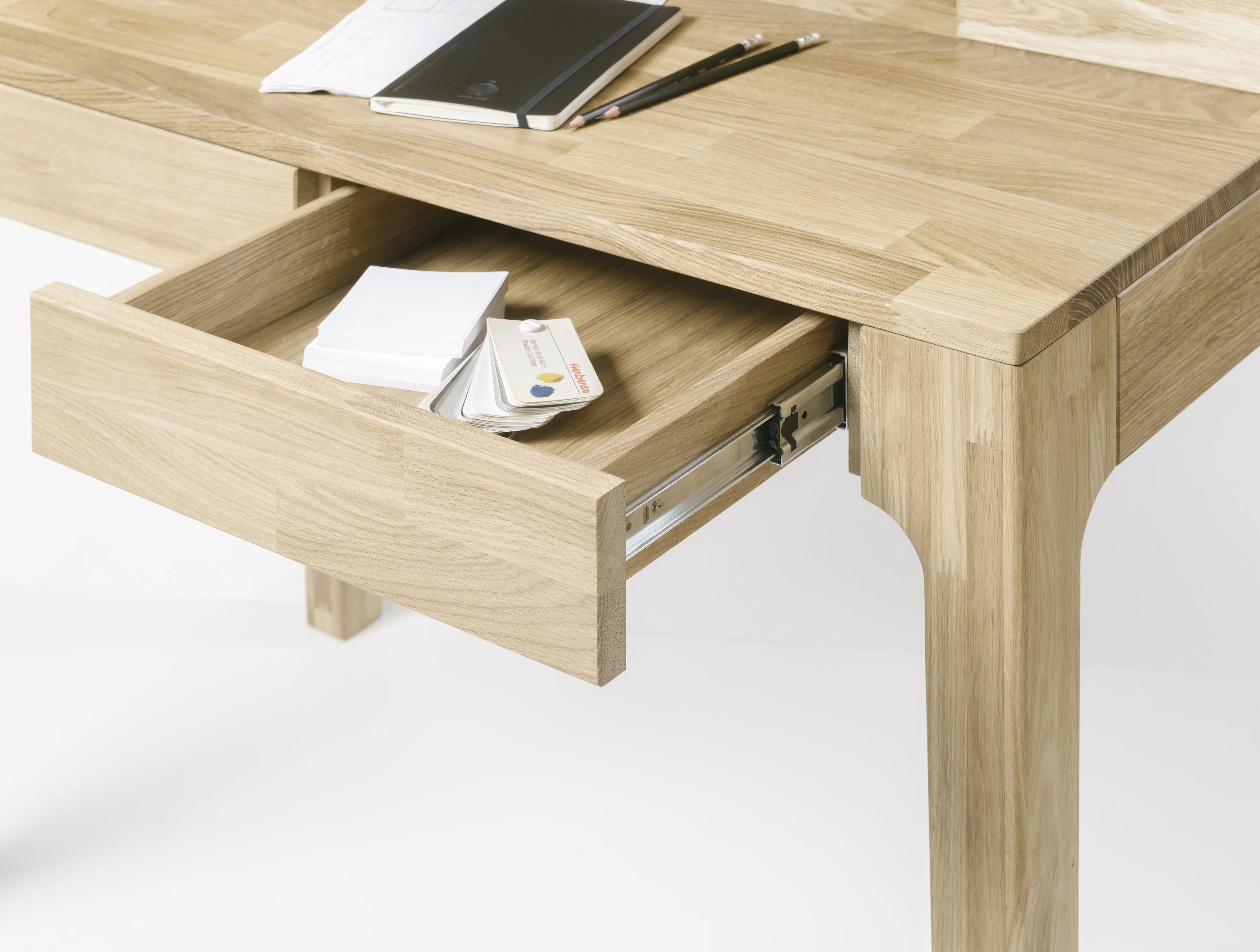 Mesa escritorio de madera maciza de roble Axel I | NordicStory - Image 11