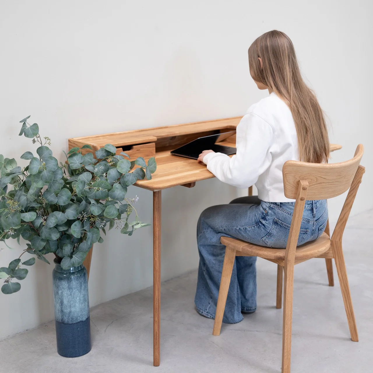 Mesa escritorio de madera maciza de roble Ana | NordicStory - Image 8
