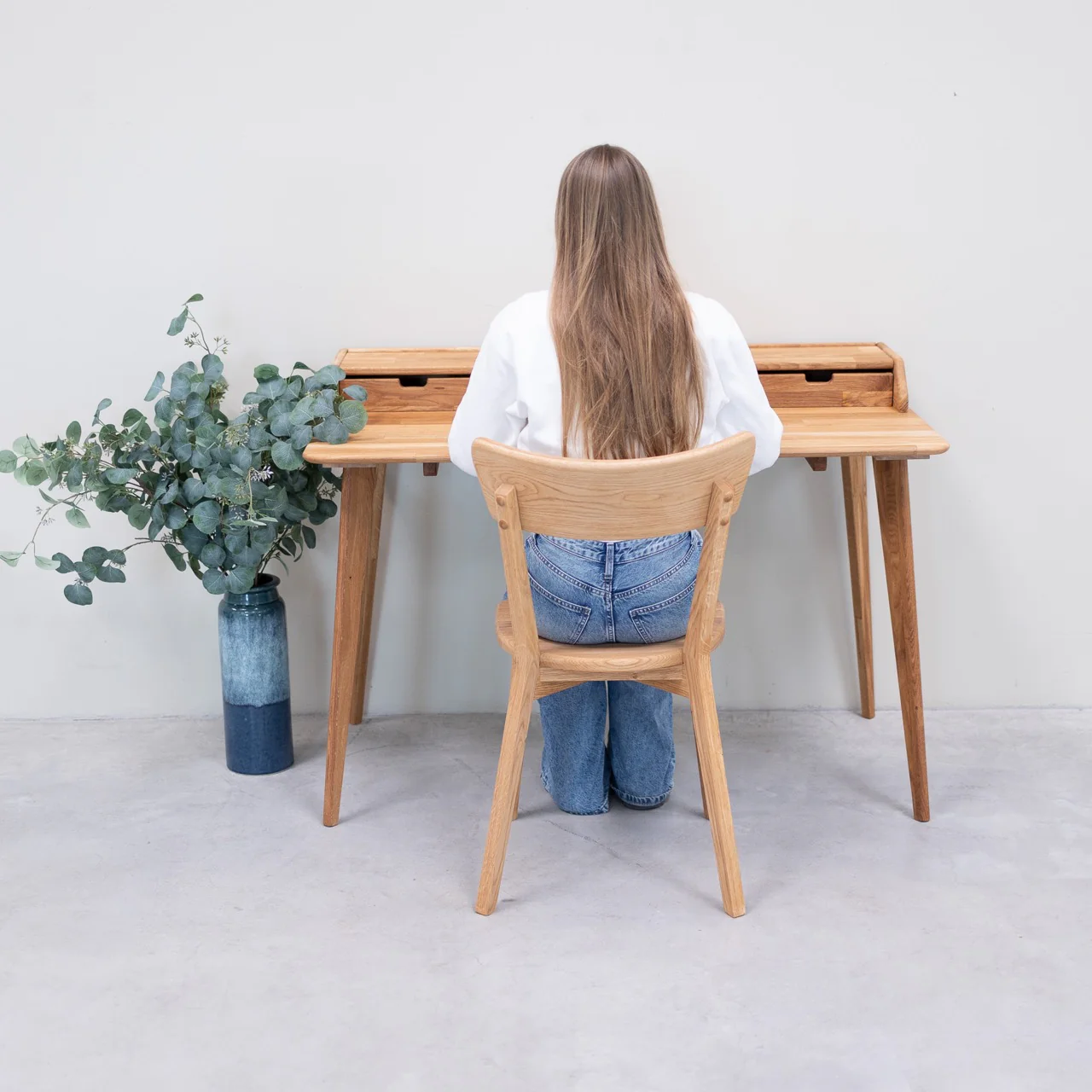 Mesa escritorio de madera maciza de roble Ana | NordicStory - Image 9