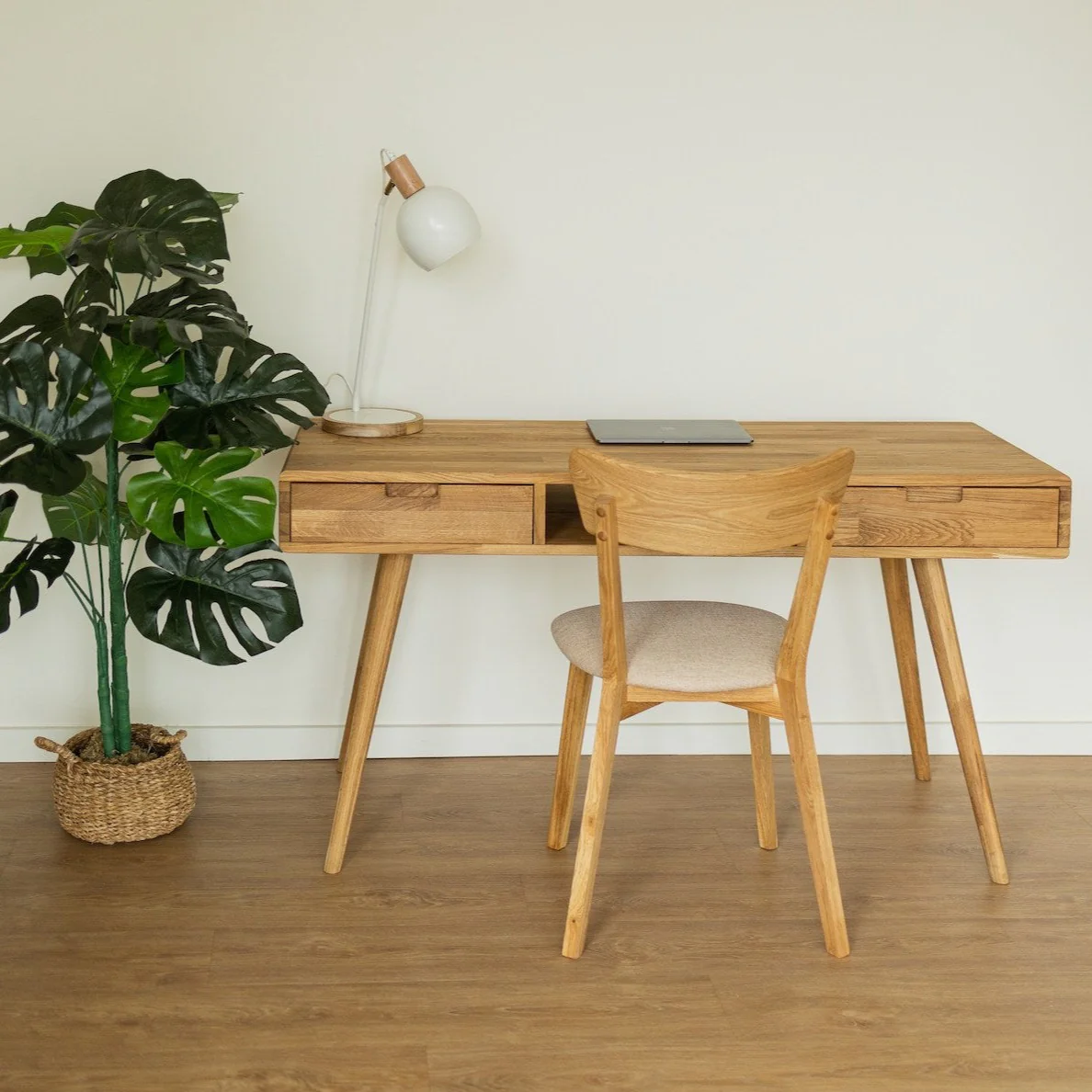 Mesa escritorio de madera maciza de roble Escandi 5 | NordicStory