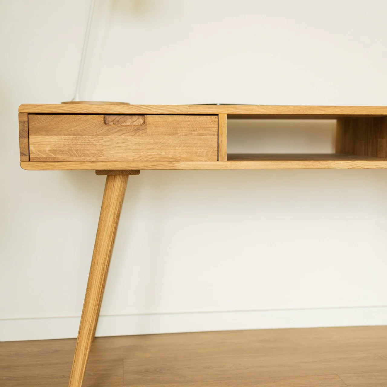 Mesa escritorio de madera maciza de roble Escandi 5 | NordicStory - Image 10