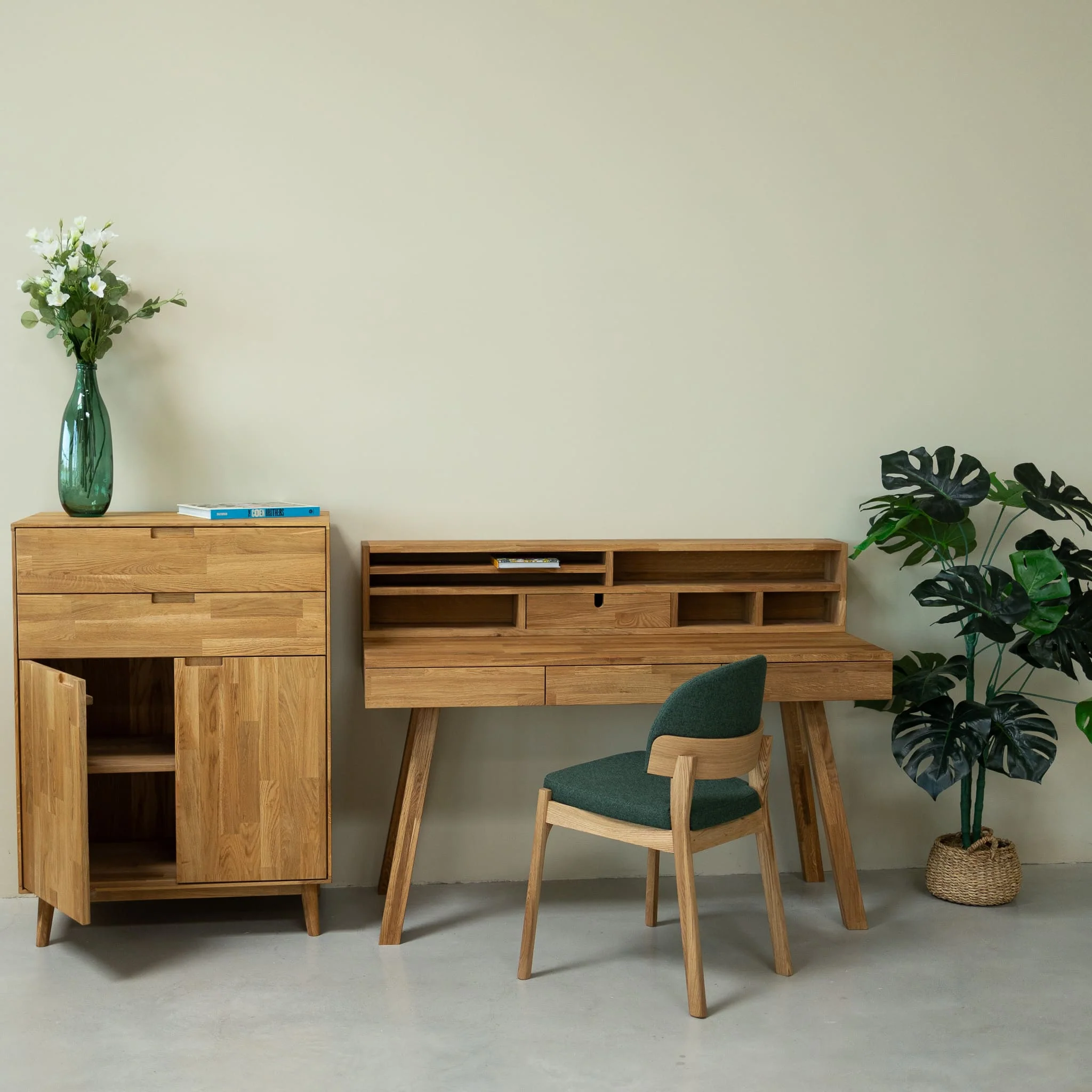 Mesa escritorio de madera maciza de roble Einstein 2 con estanteria flotante | NordicStory - Image 4