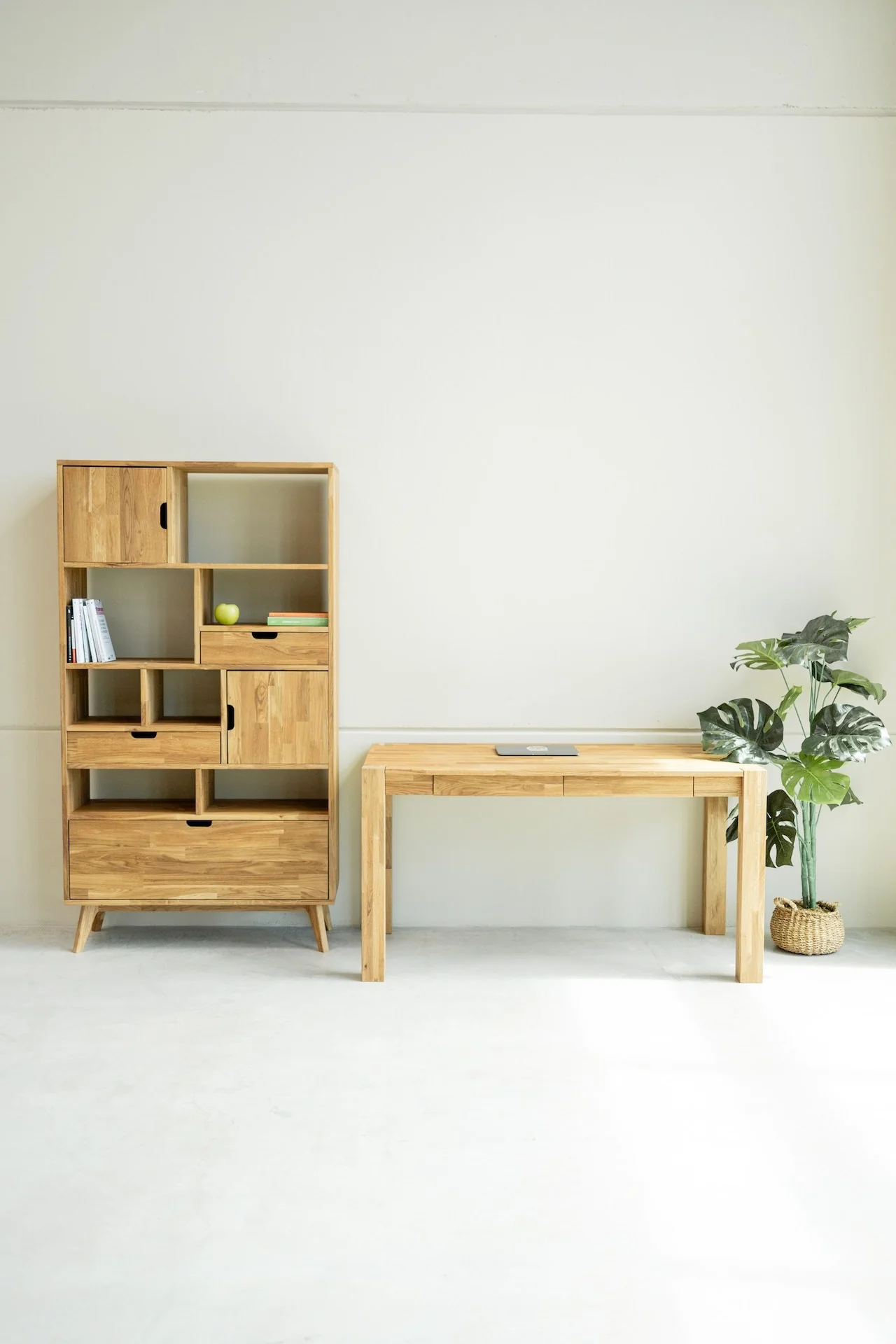 Mesa escritorio de madera maciza de roble Royal| NordicStory - Image 9