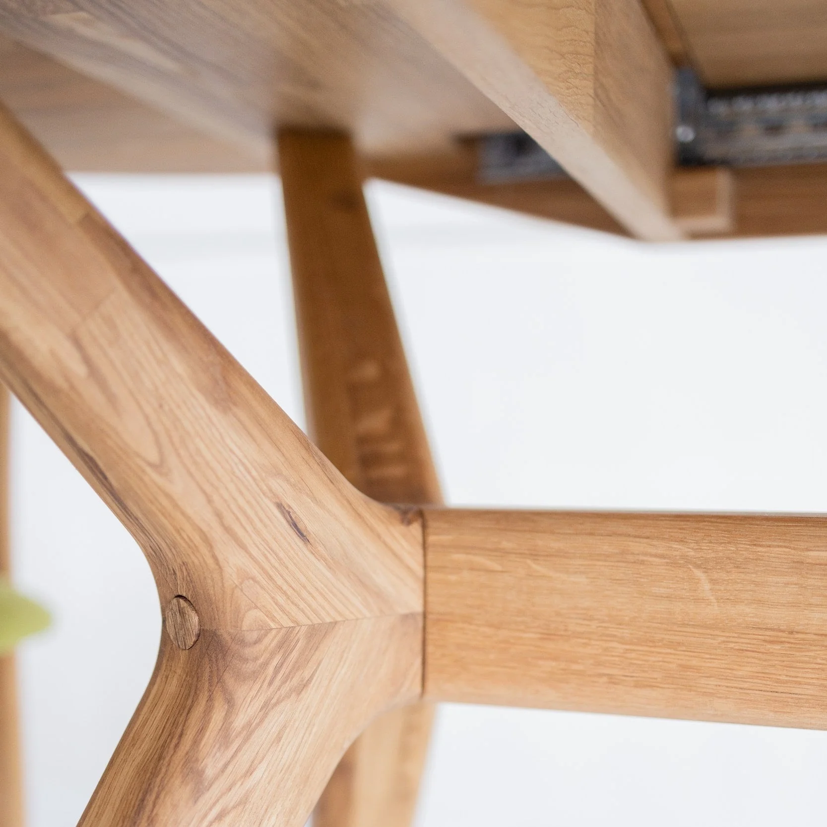 Mesa extensible de comedor de madera maciza de roble Carmen | NordicStory - Image 8