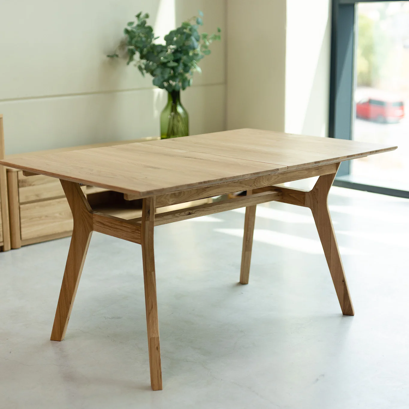 Mesa extensible de comedor de madera maciza de roble Harold | NordicStory - Image 5