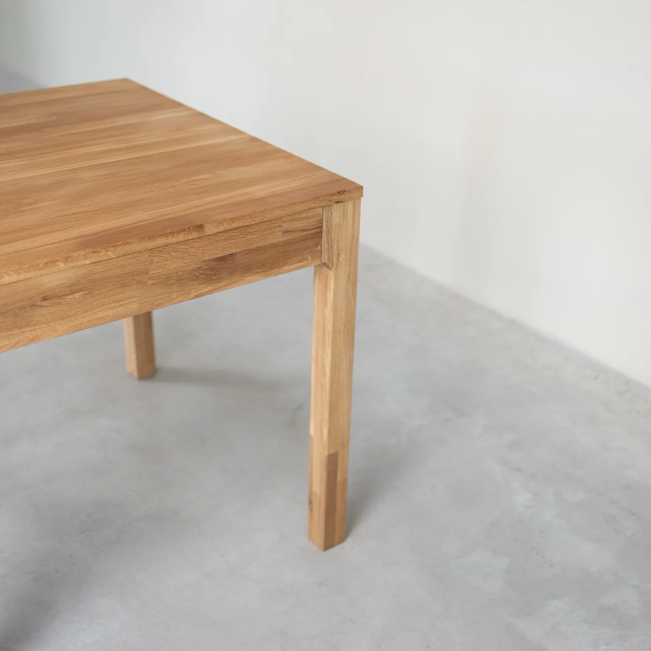 Mesa extensible de comedor de madera maciza de roble Marsi | NordicStory - Image 13