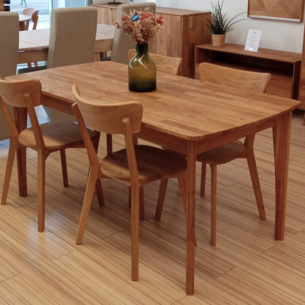 Mesa extensible de comedor de madera maciza de roble Monty | NordicStory - Image 14