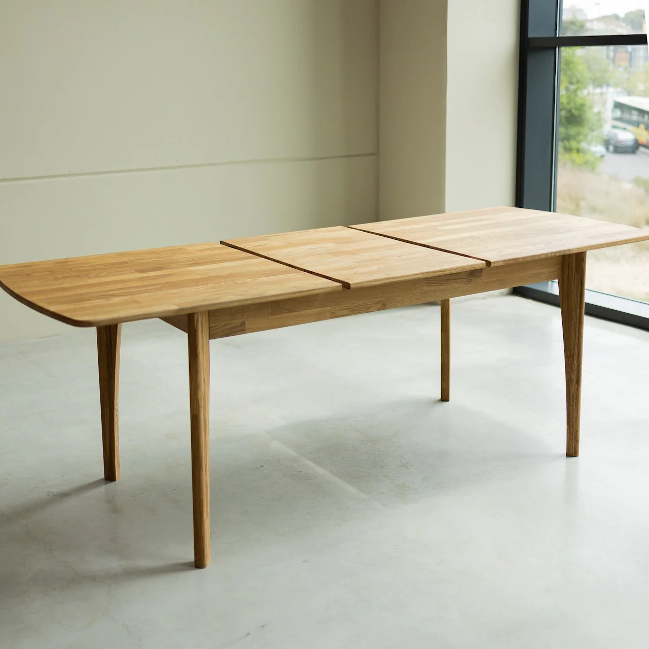 Mesa extensible de comedor de madera maciza de roble Monty | NordicStory - Image 4