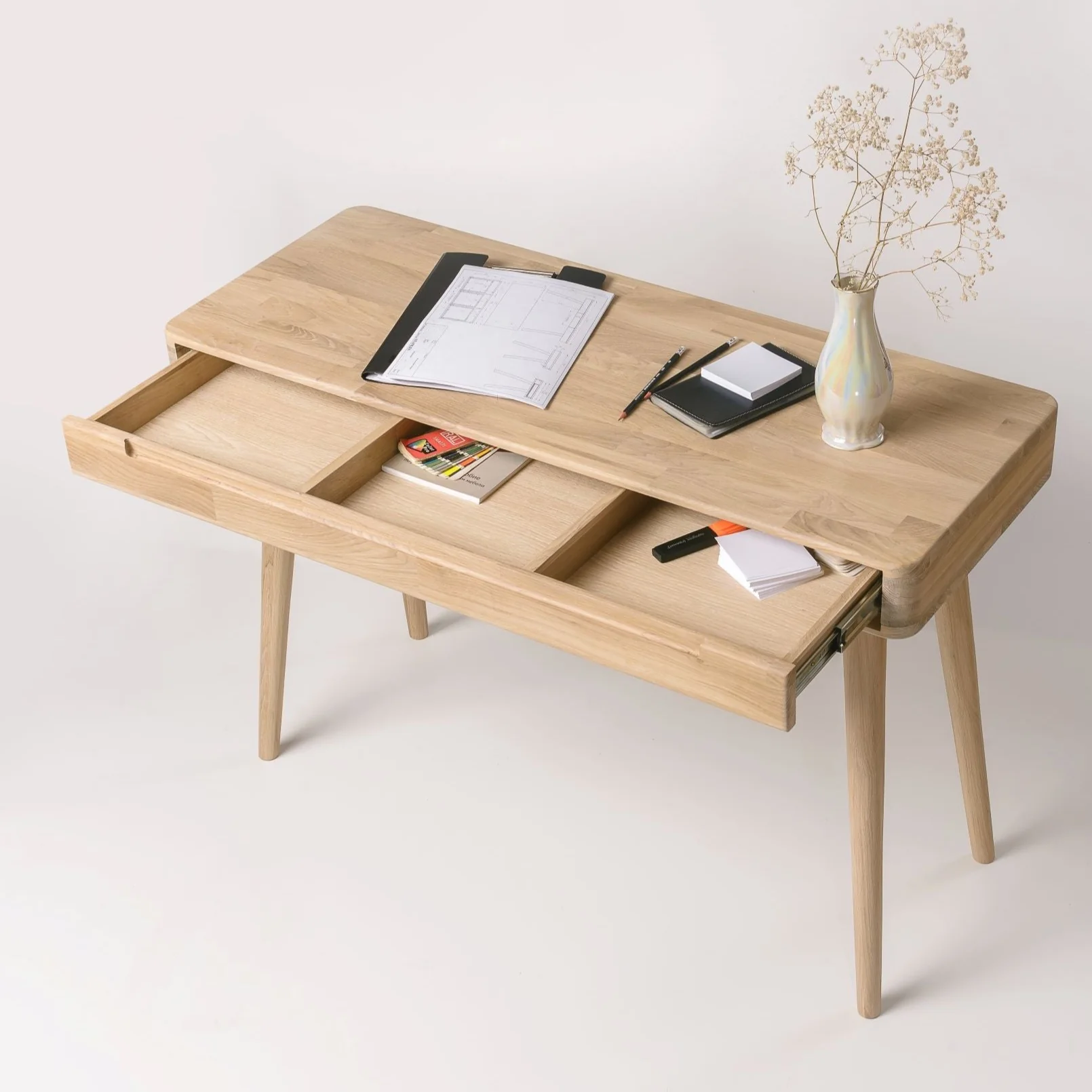 Mesa escritorio tocador de madera maciza de roble Escandi | NordicStory - Image 8