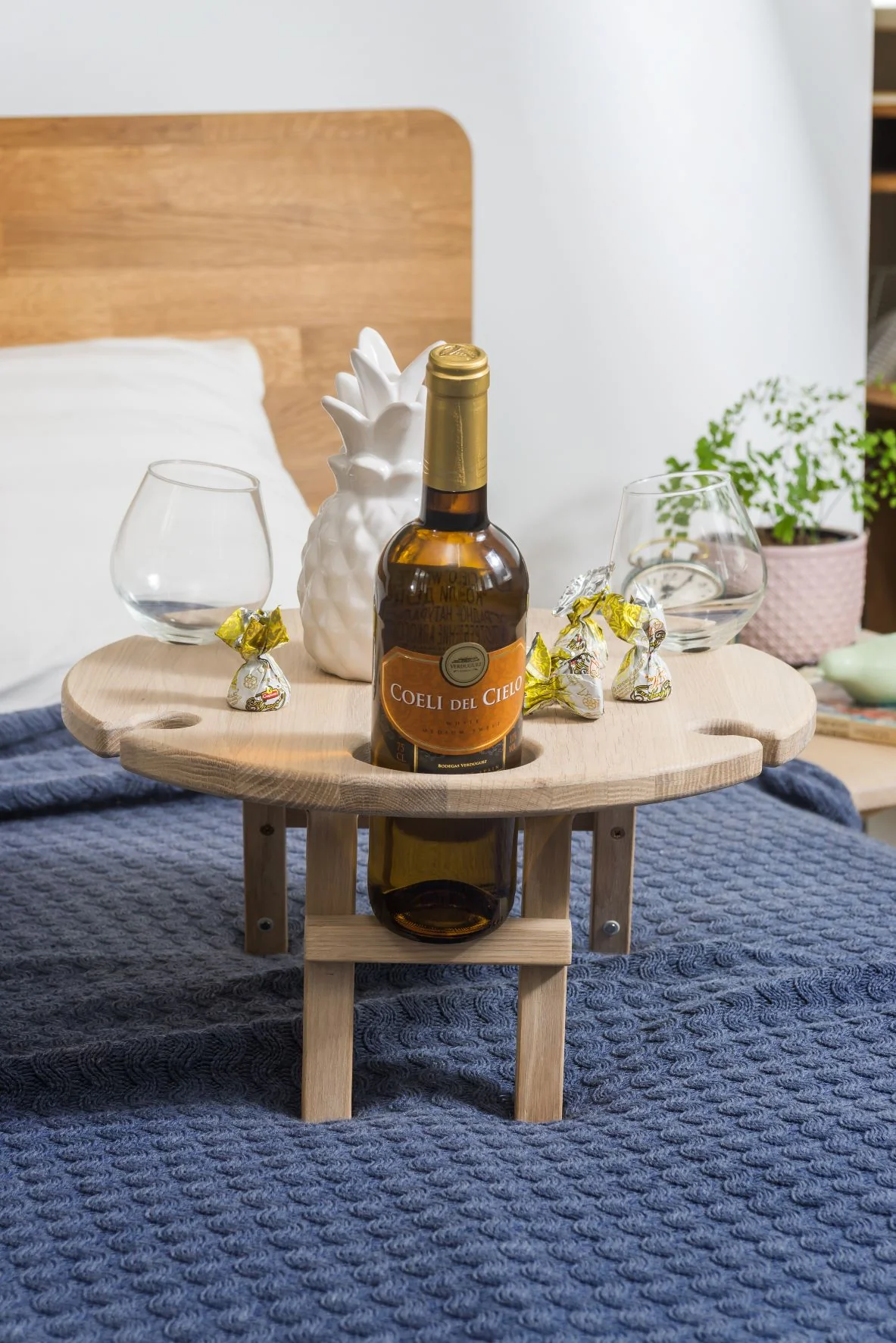 Mini mesa de vino plegable de madera maciza roble | NordicStory - Image 3